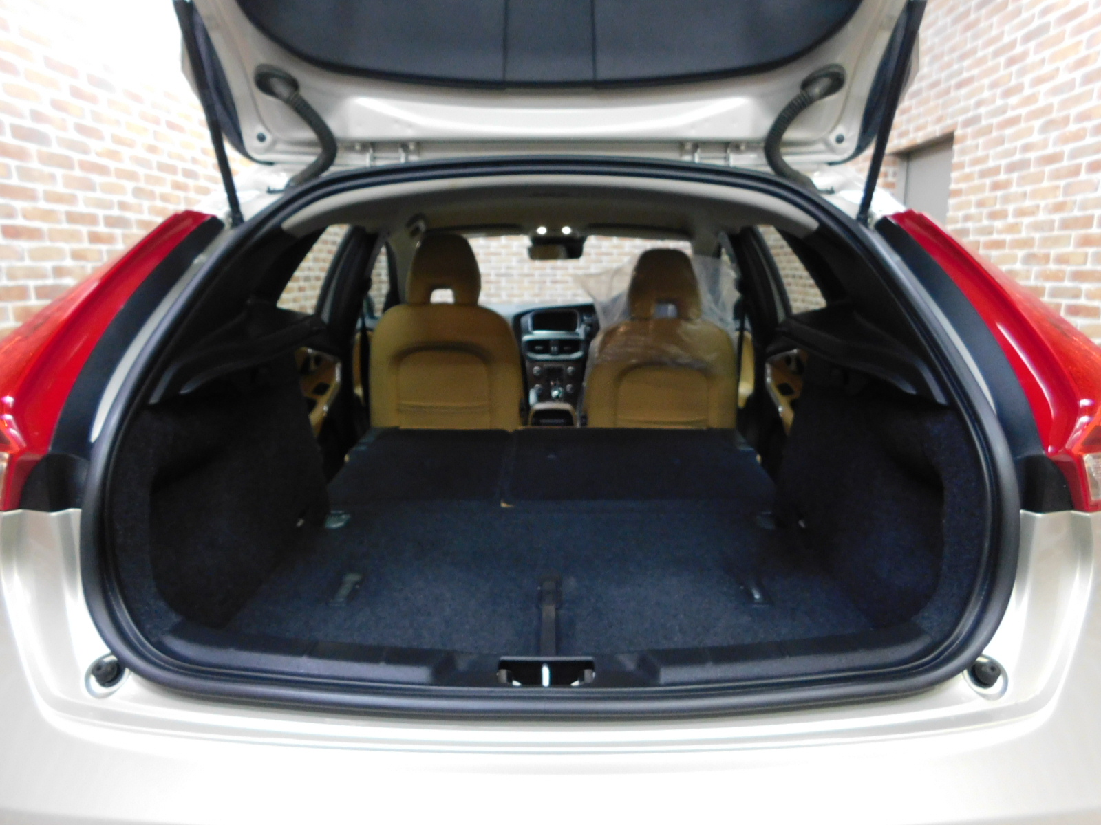 V40クロスカントリー 2017/H29