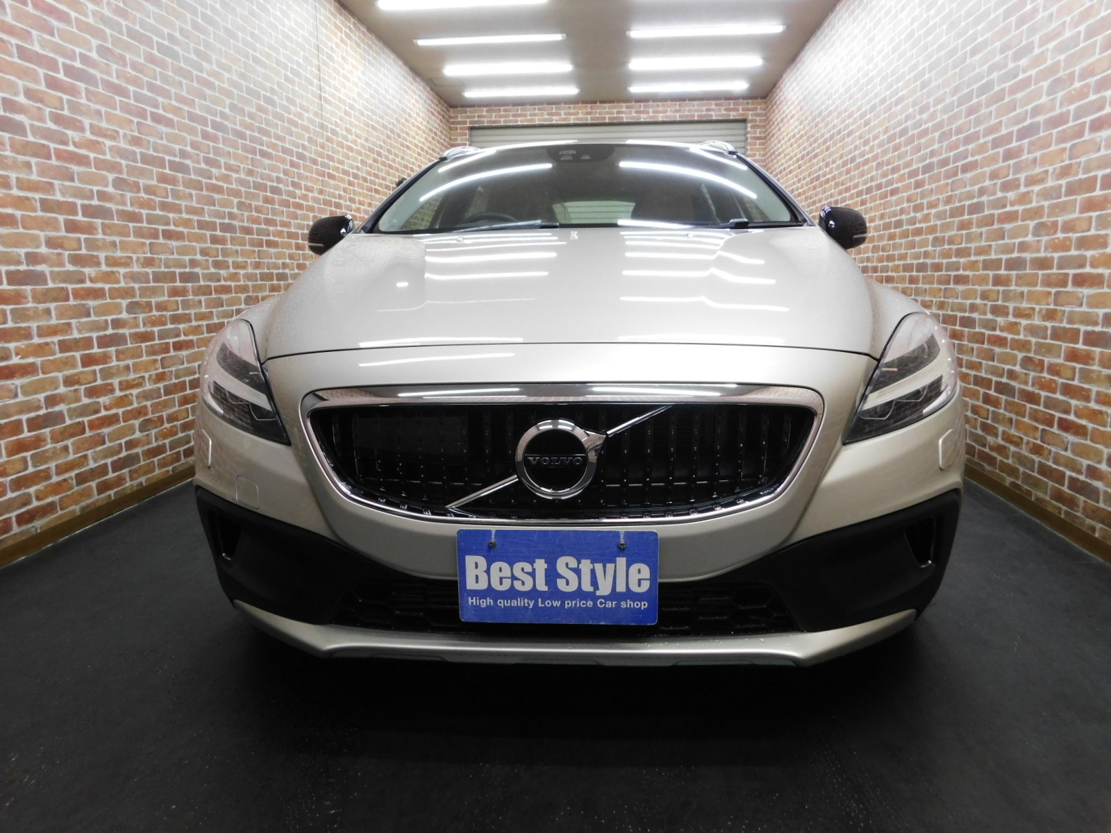 V40クロスカントリー 2017/H29