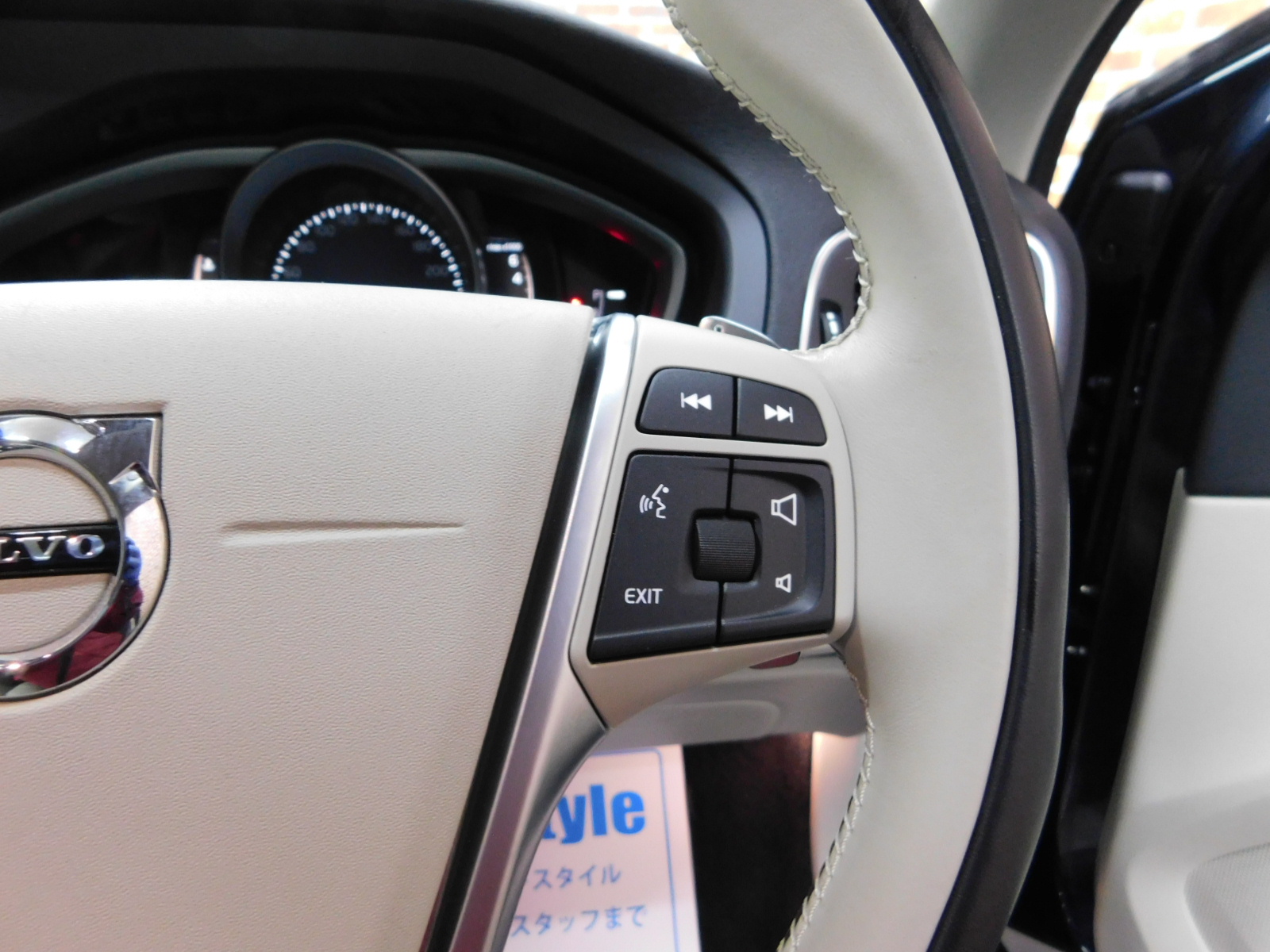 V40クロスカントリー 2017/H29