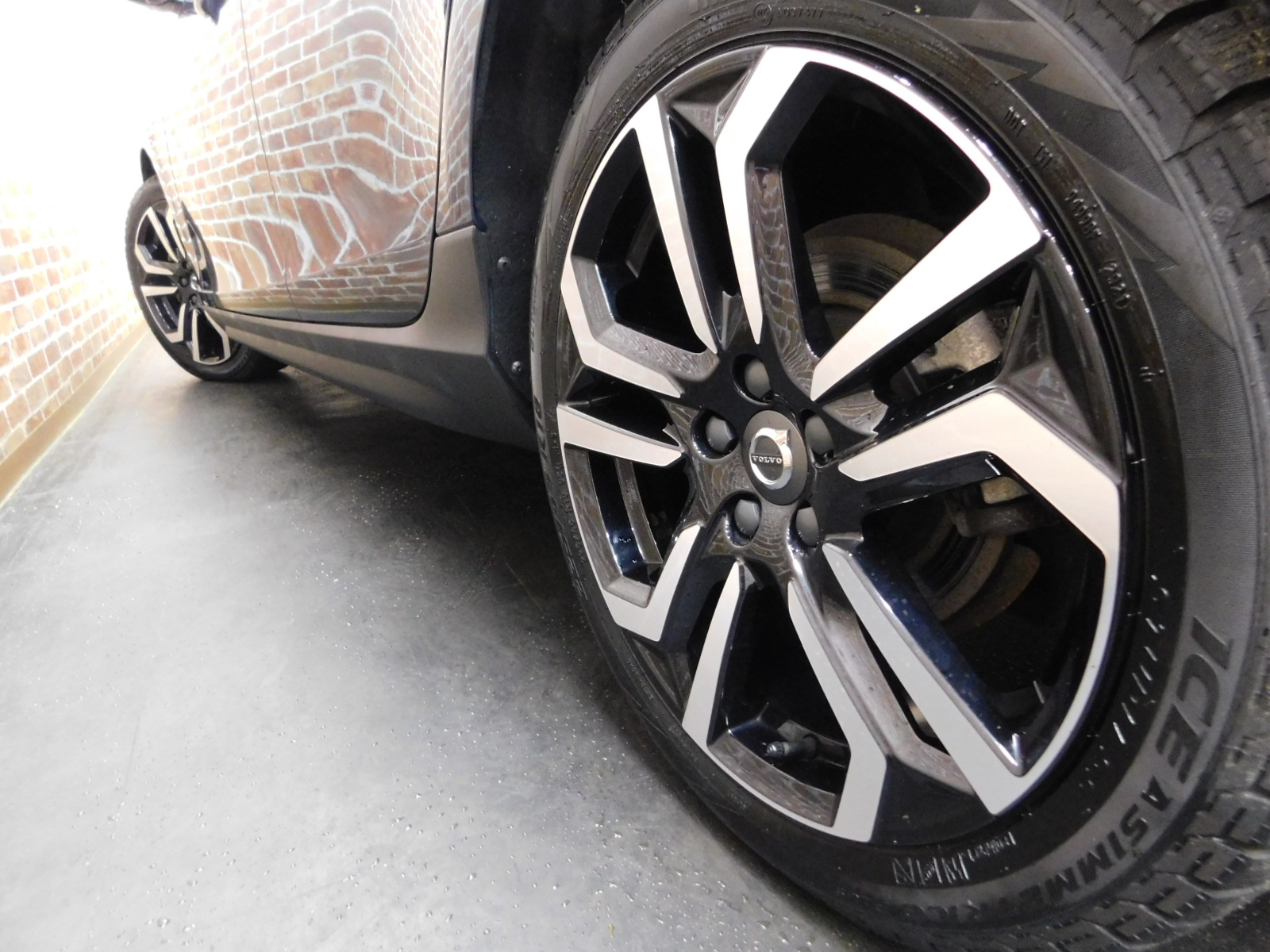 V40クロスカントリー 2017/H29