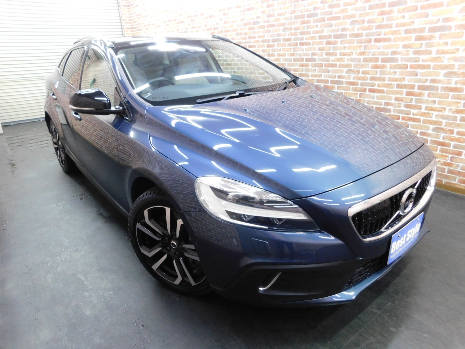 V40クロスカントリー 2017/H29