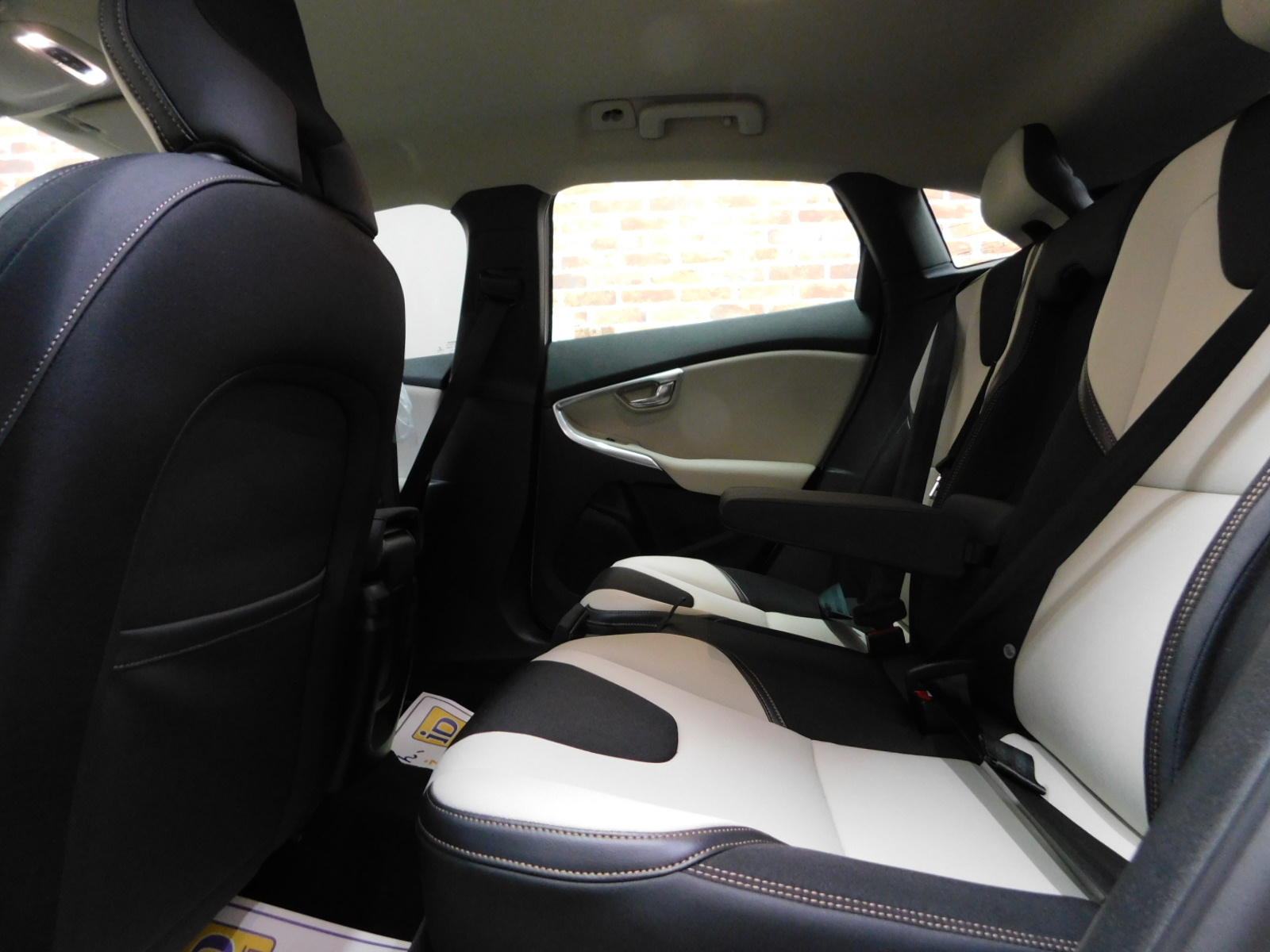 V40クロスカントリー 2018/H30