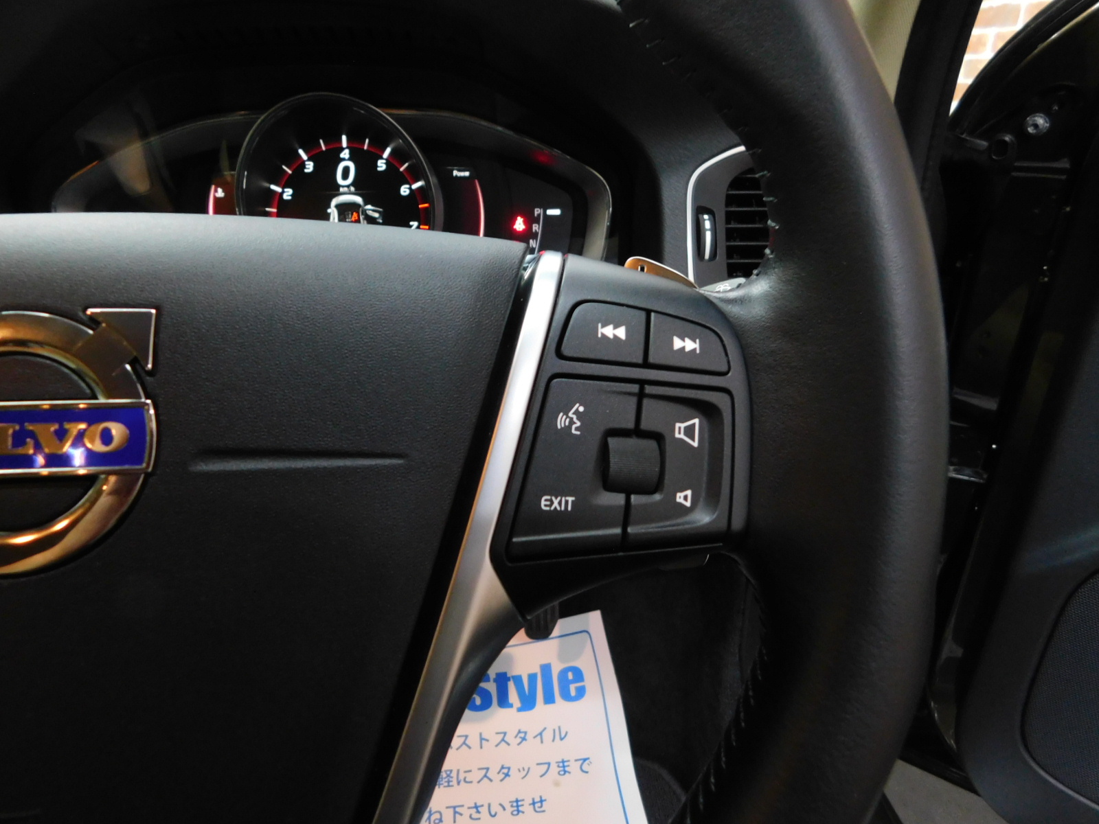 V60クロスカントリー 2016/H28