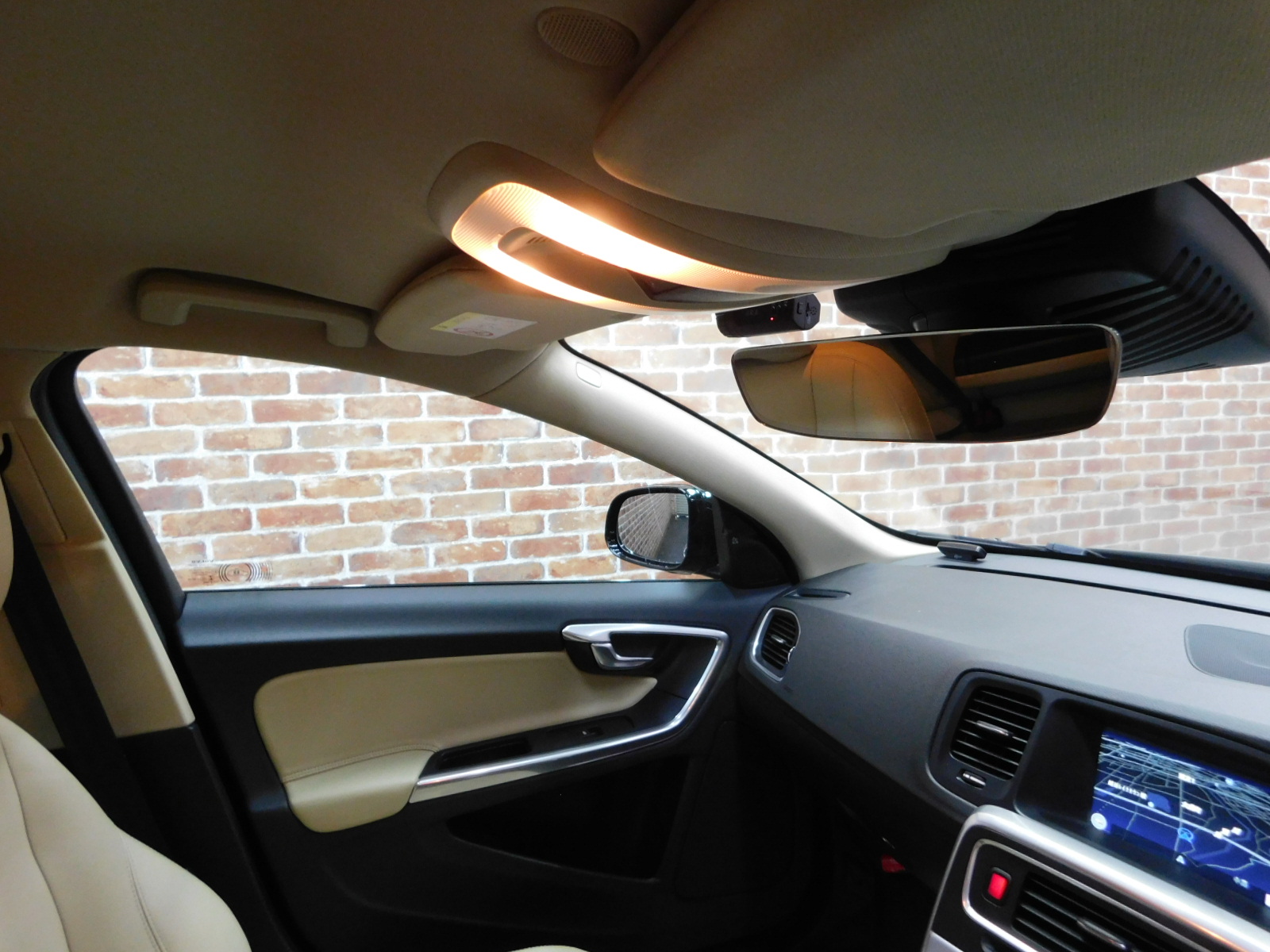 V60クロスカントリー 2016/H28