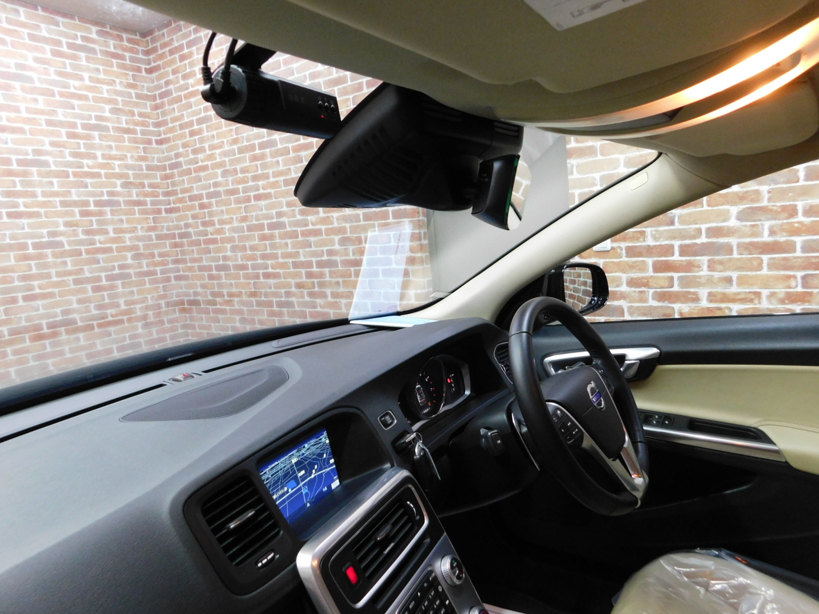 V60クロスカントリー 2016/H28