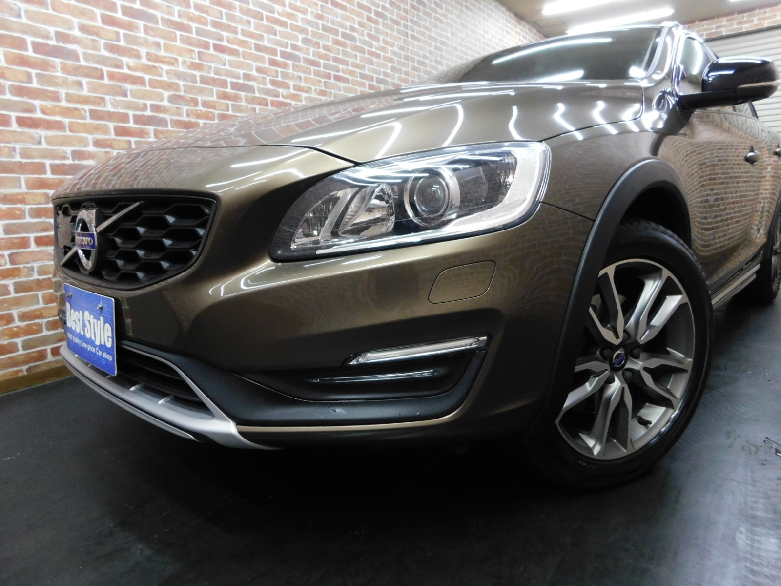 V60クロスカントリー 2016/H28