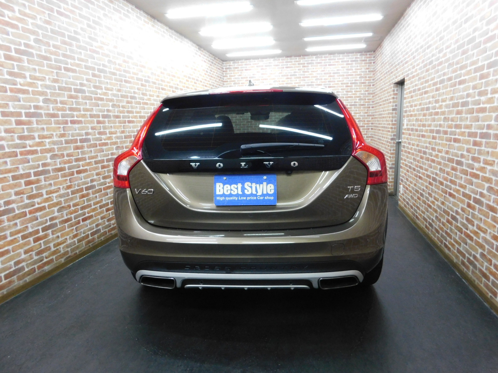 V60クロスカントリー 2016/H28