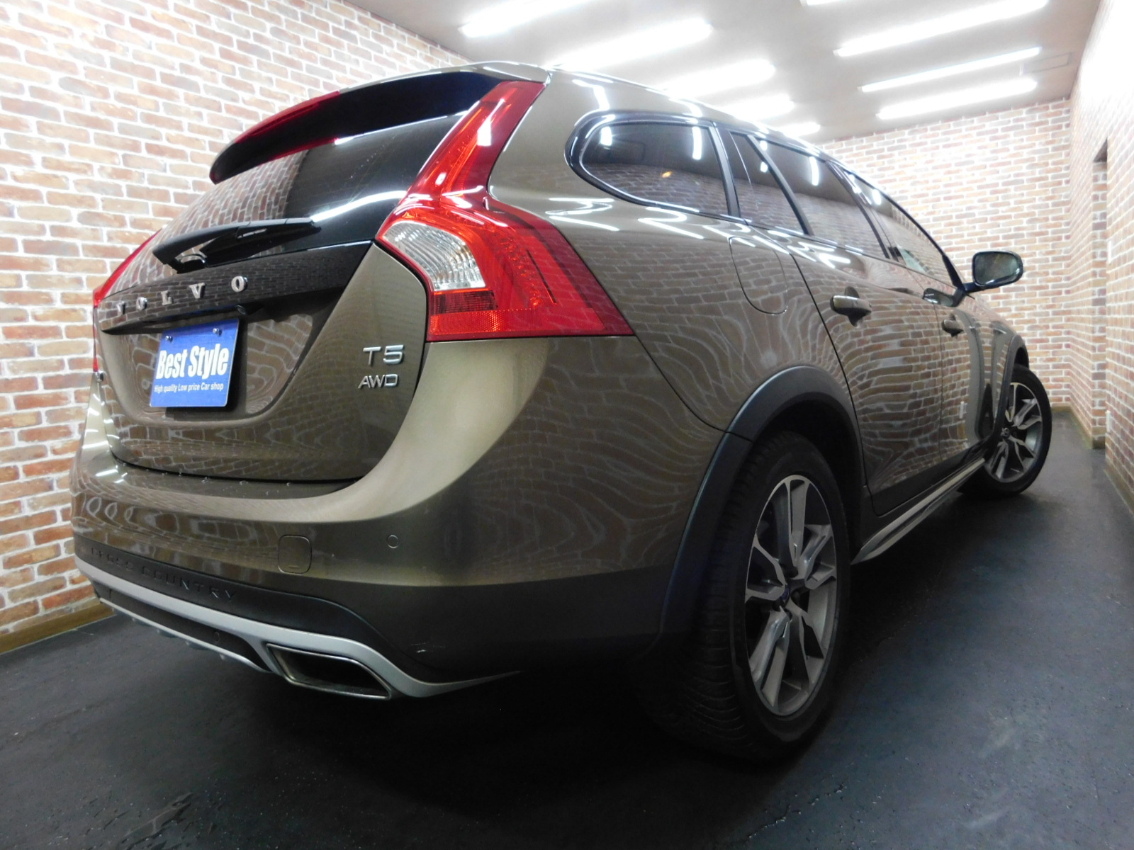 V60クロスカントリー 2016/H28