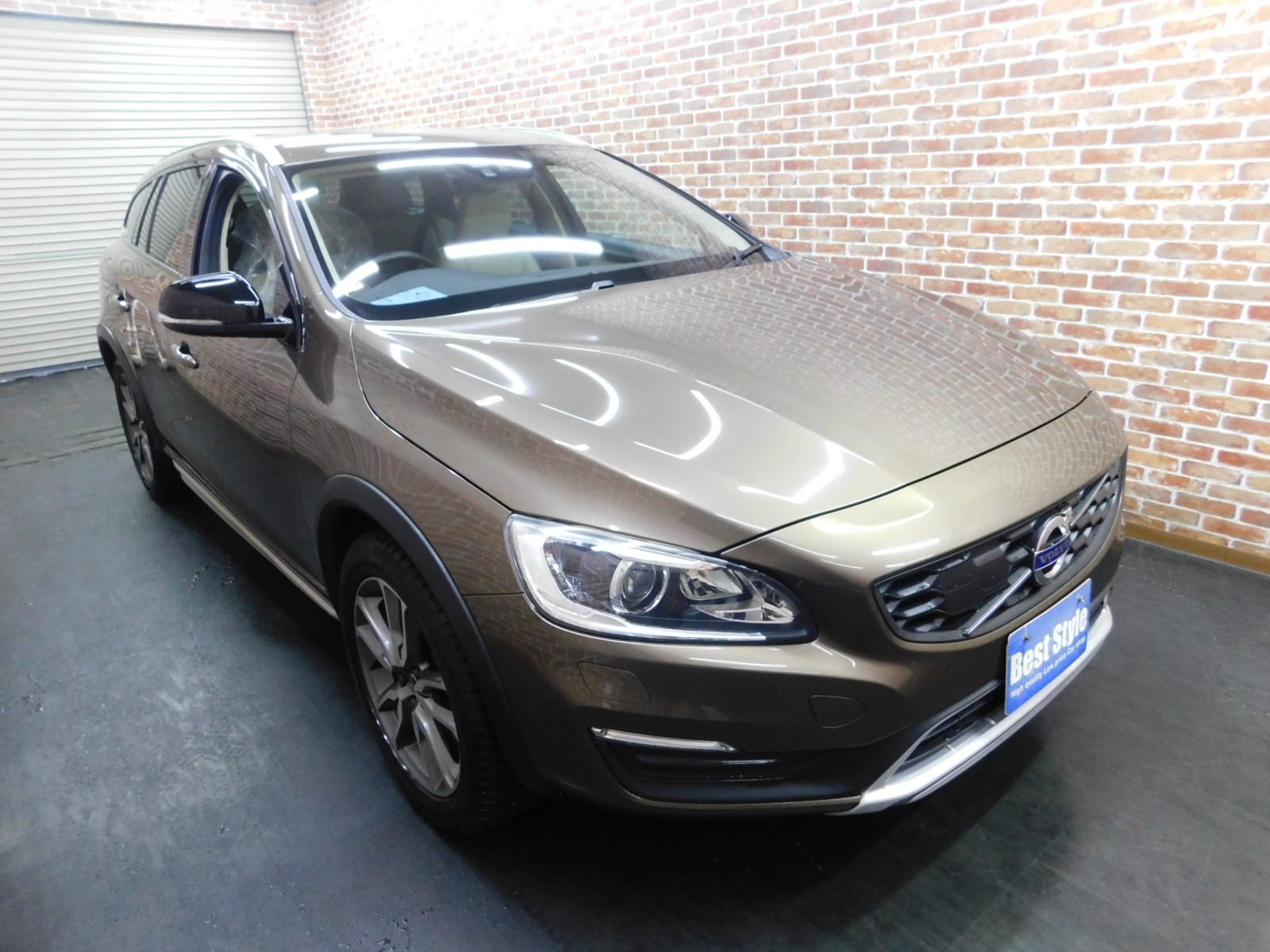 V60クロスカントリー 2016/H28