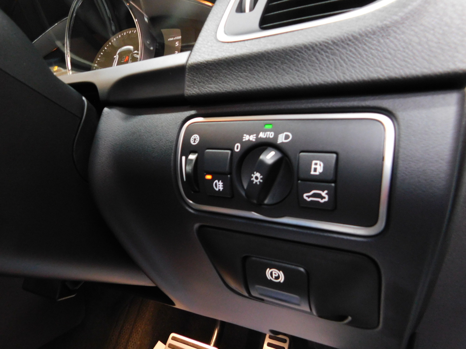 V60クロスカントリー 2016/H28