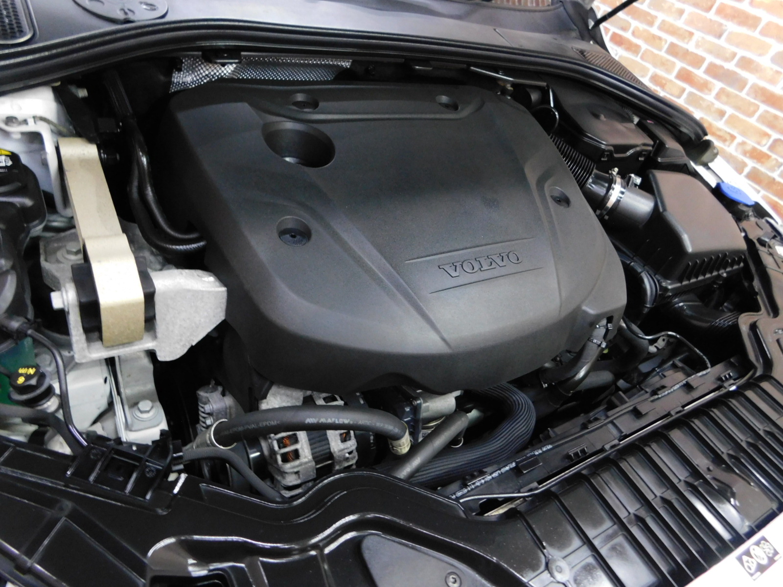 V60クロスカントリー 2016/H28