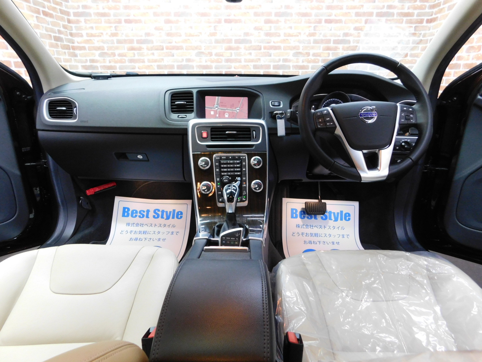 V60クロスカントリー 2017/H29