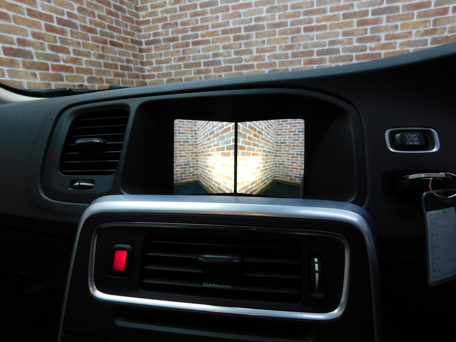 V60クロスカントリー 2017/H29