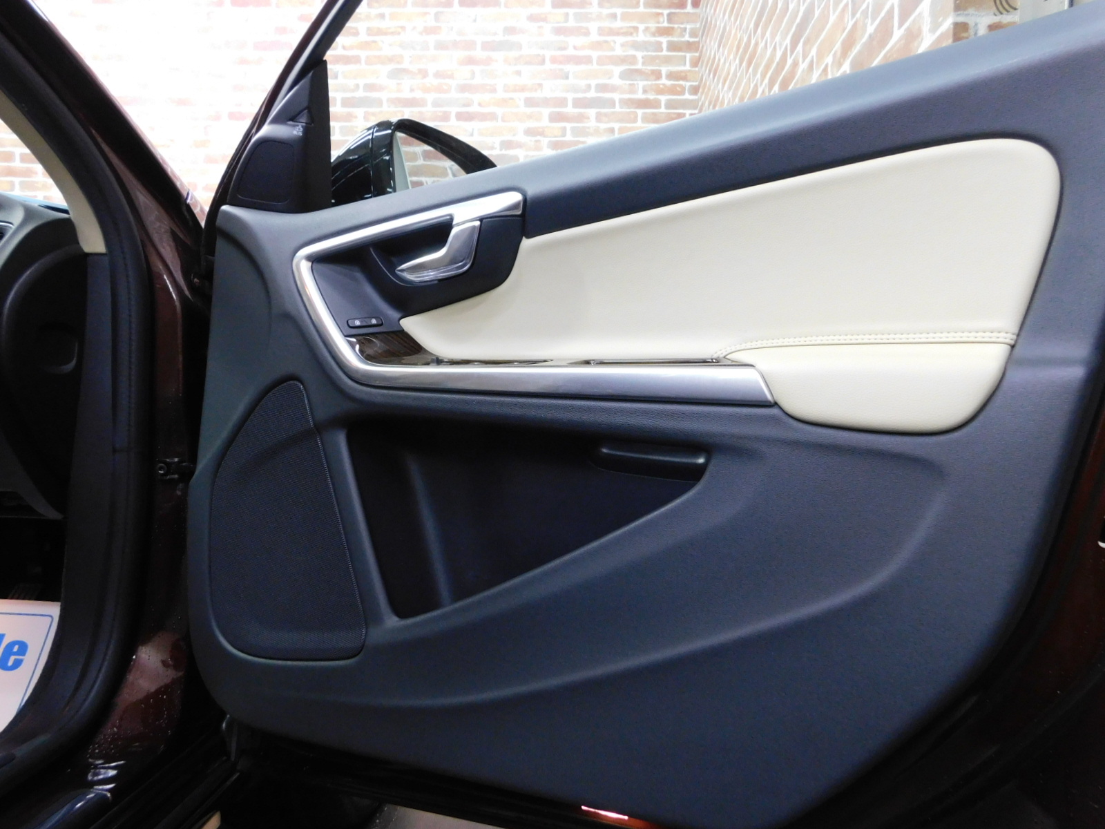 V60クロスカントリー 2017/H29