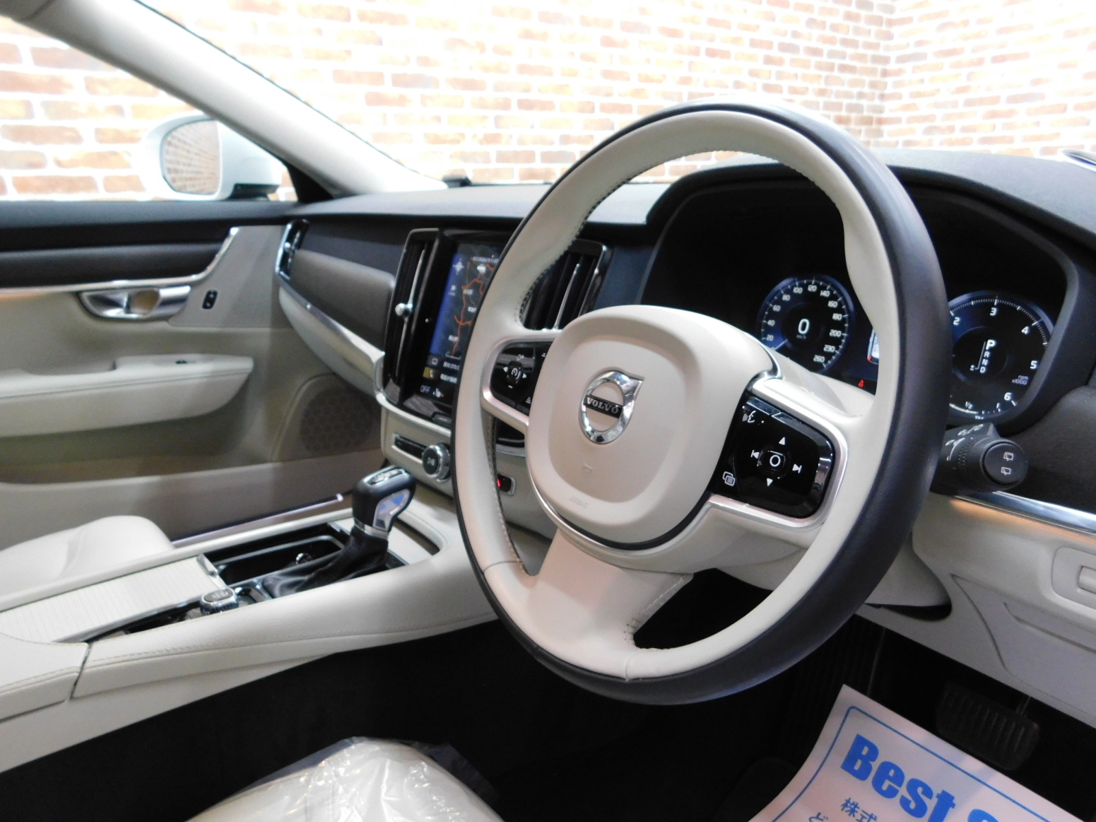 V90クロスカントリー 2019/R01