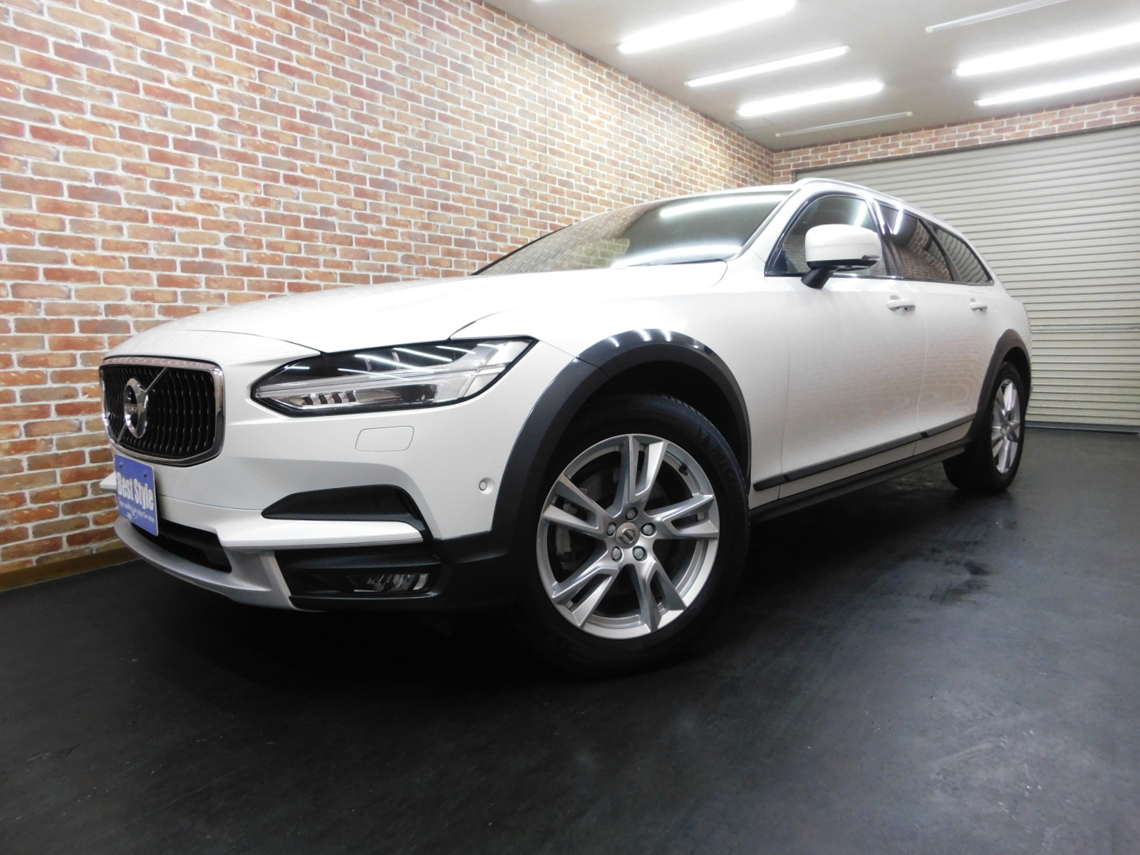 V90クロスカントリー 2019/R01