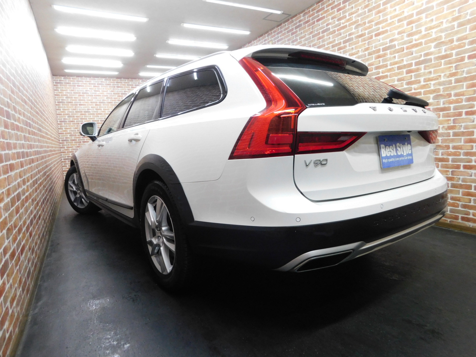 V90クロスカントリー 2019/R01