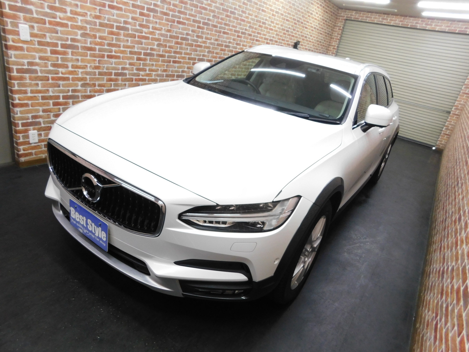 V90クロスカントリー 2019/R01