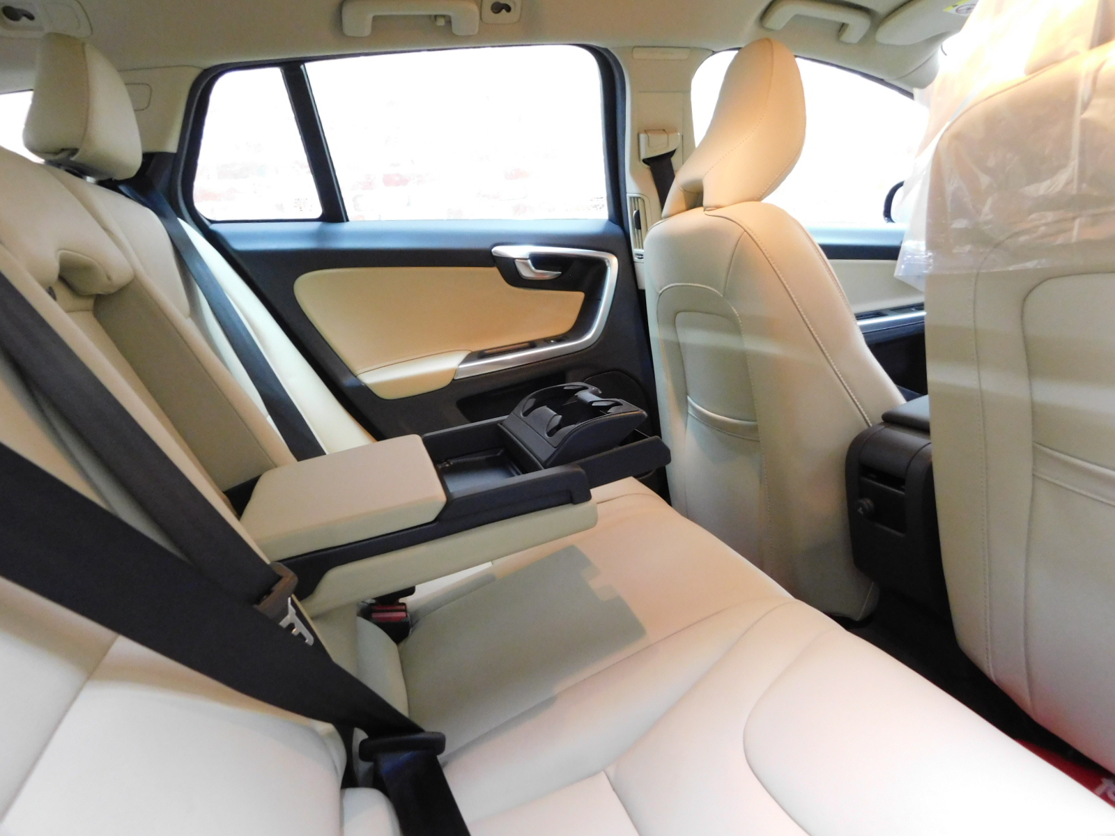 V60クロスカントリー 2015/H27