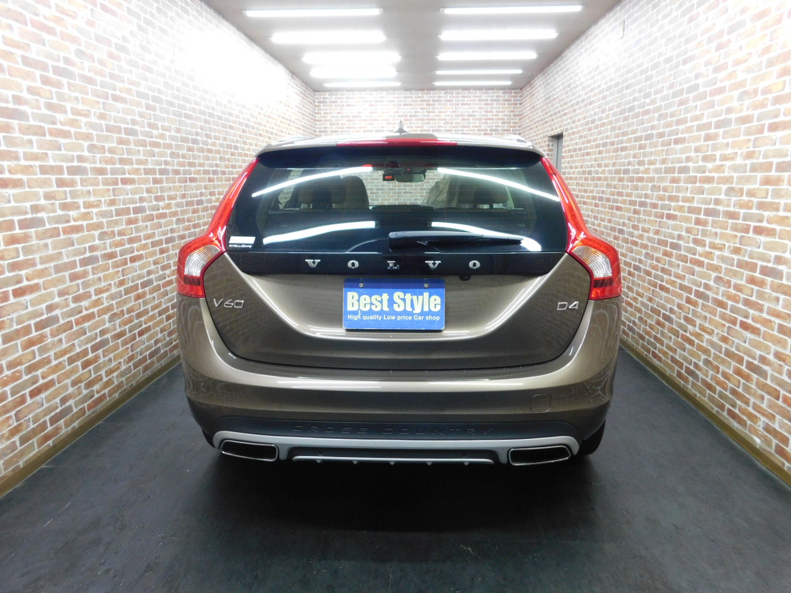 V60クロスカントリー 2015/H27