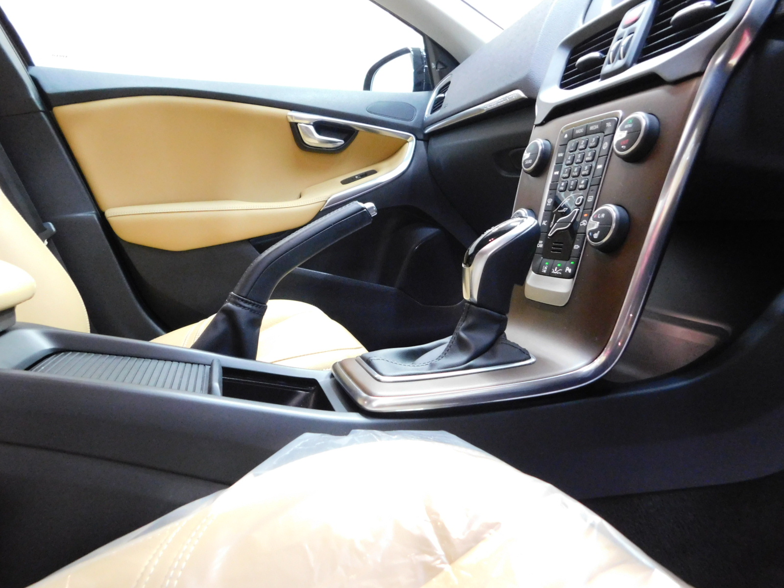 V40クロスカントリー 2017/H29