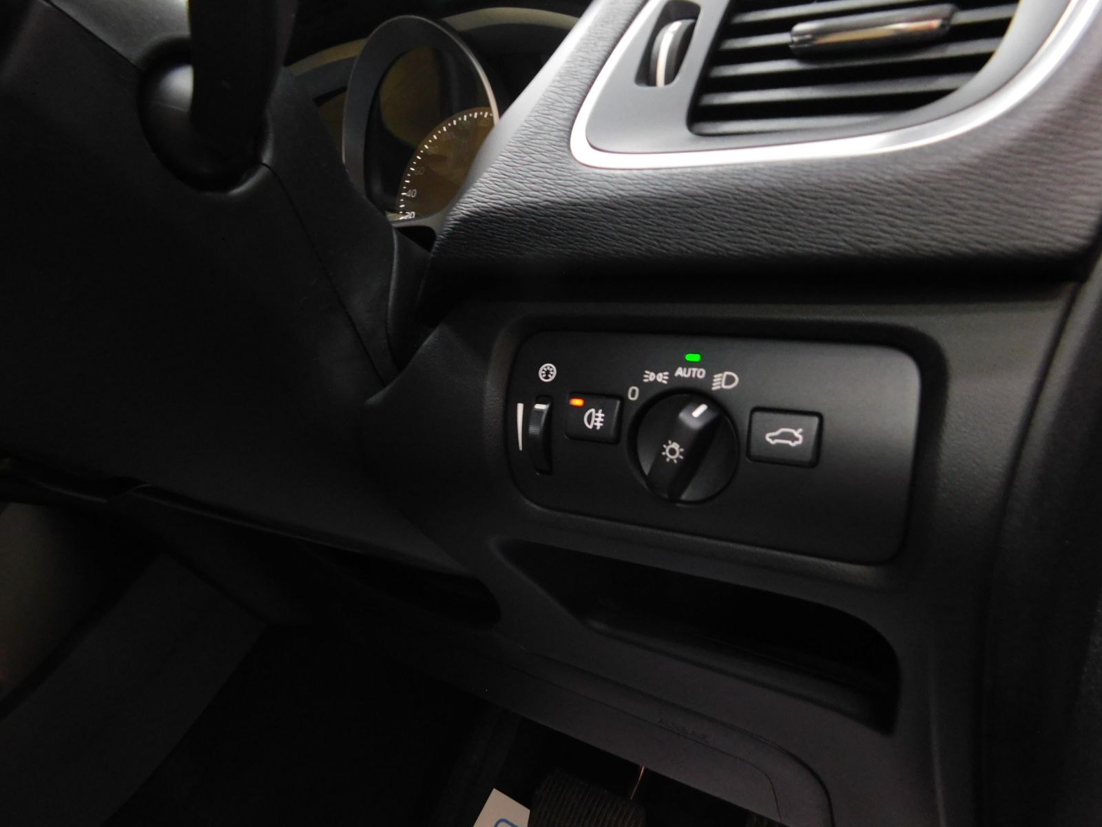 V40クロスカントリー 2017/H29