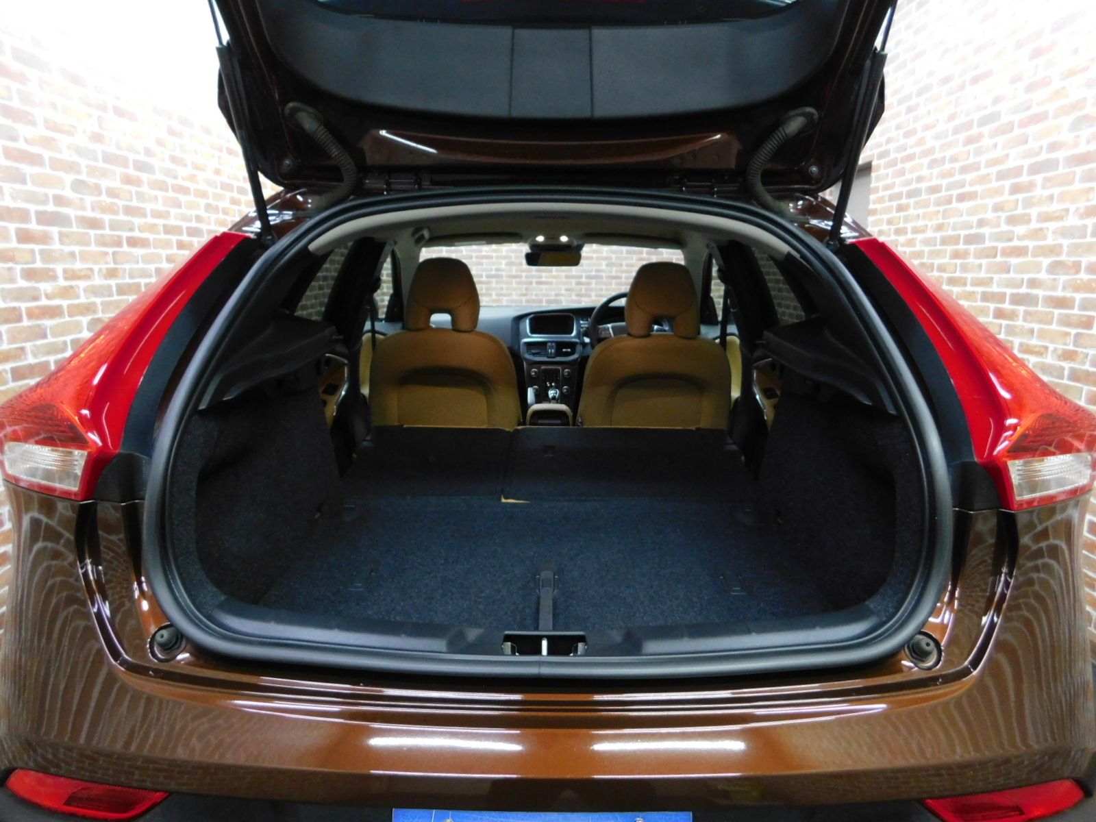 V40クロスカントリー 2017/H29