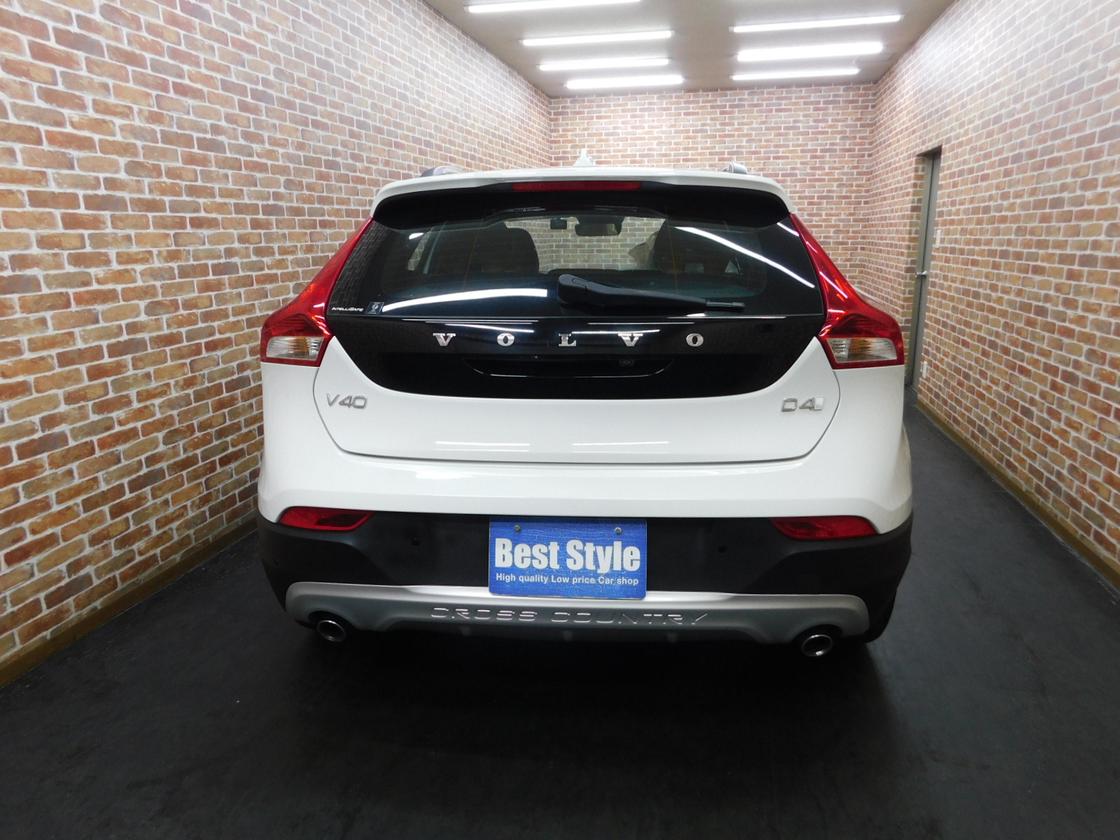 V40クロスカントリー 2017/H29