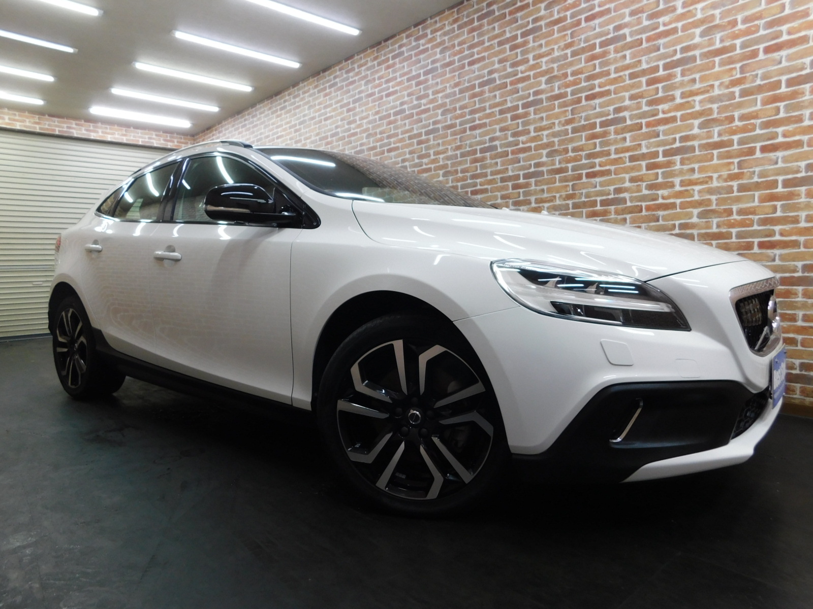 V40クロスカントリー 2017/H29