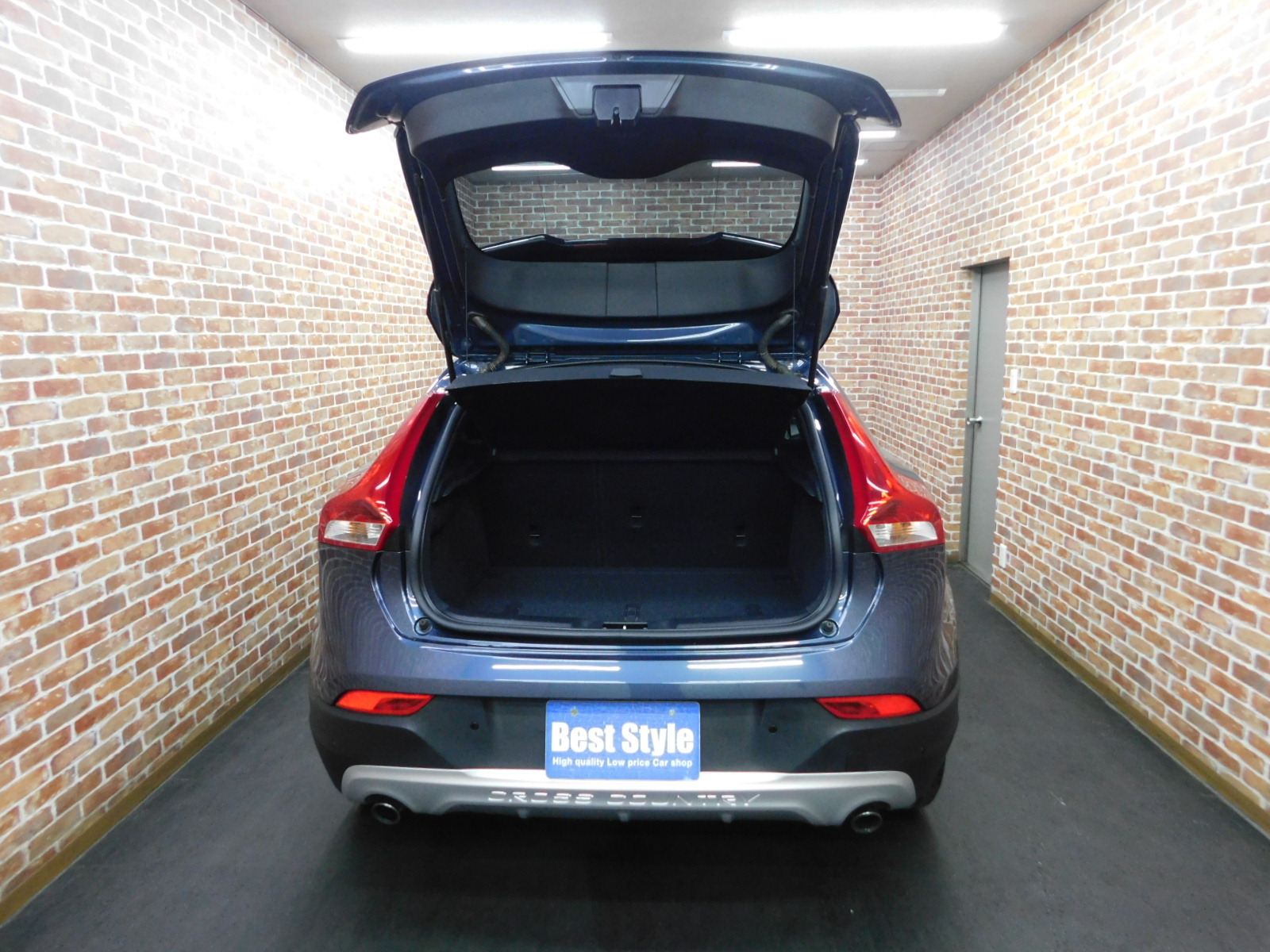 V40クロスカントリー 2018/H30