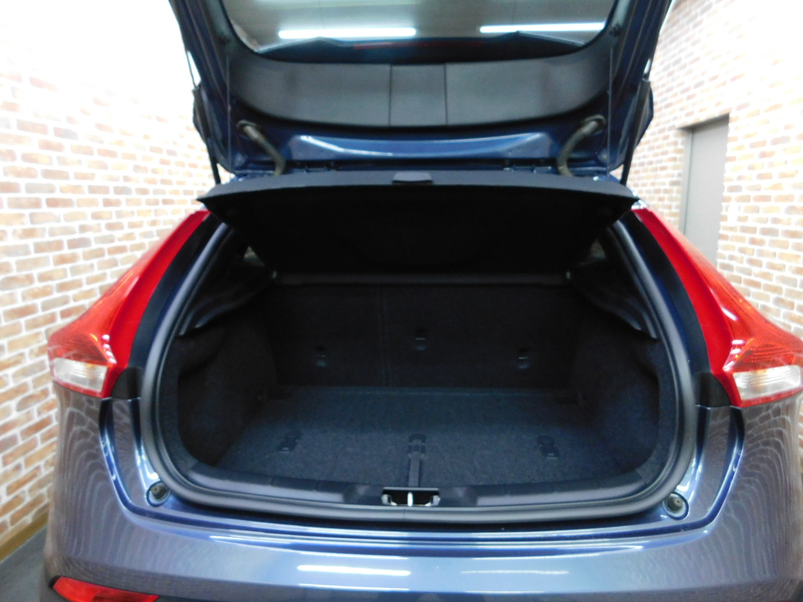 V40クロスカントリー 2018/H30