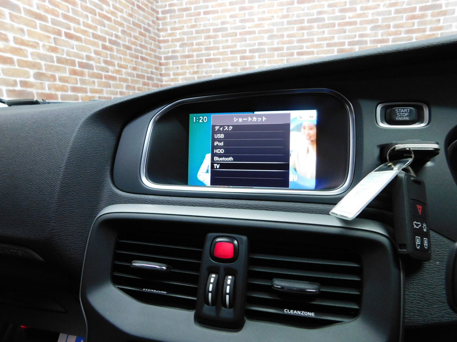 V40クロスカントリー 2018/H30