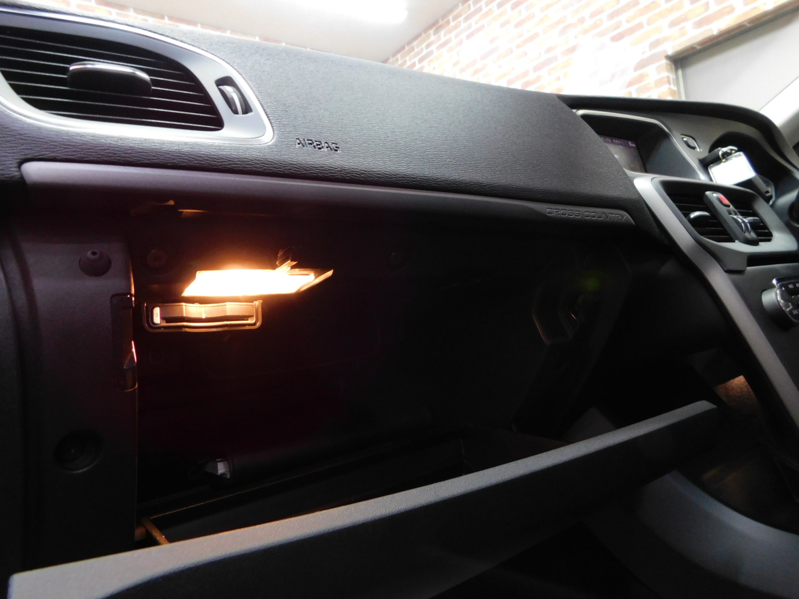 V40クロスカントリー 2018/H30