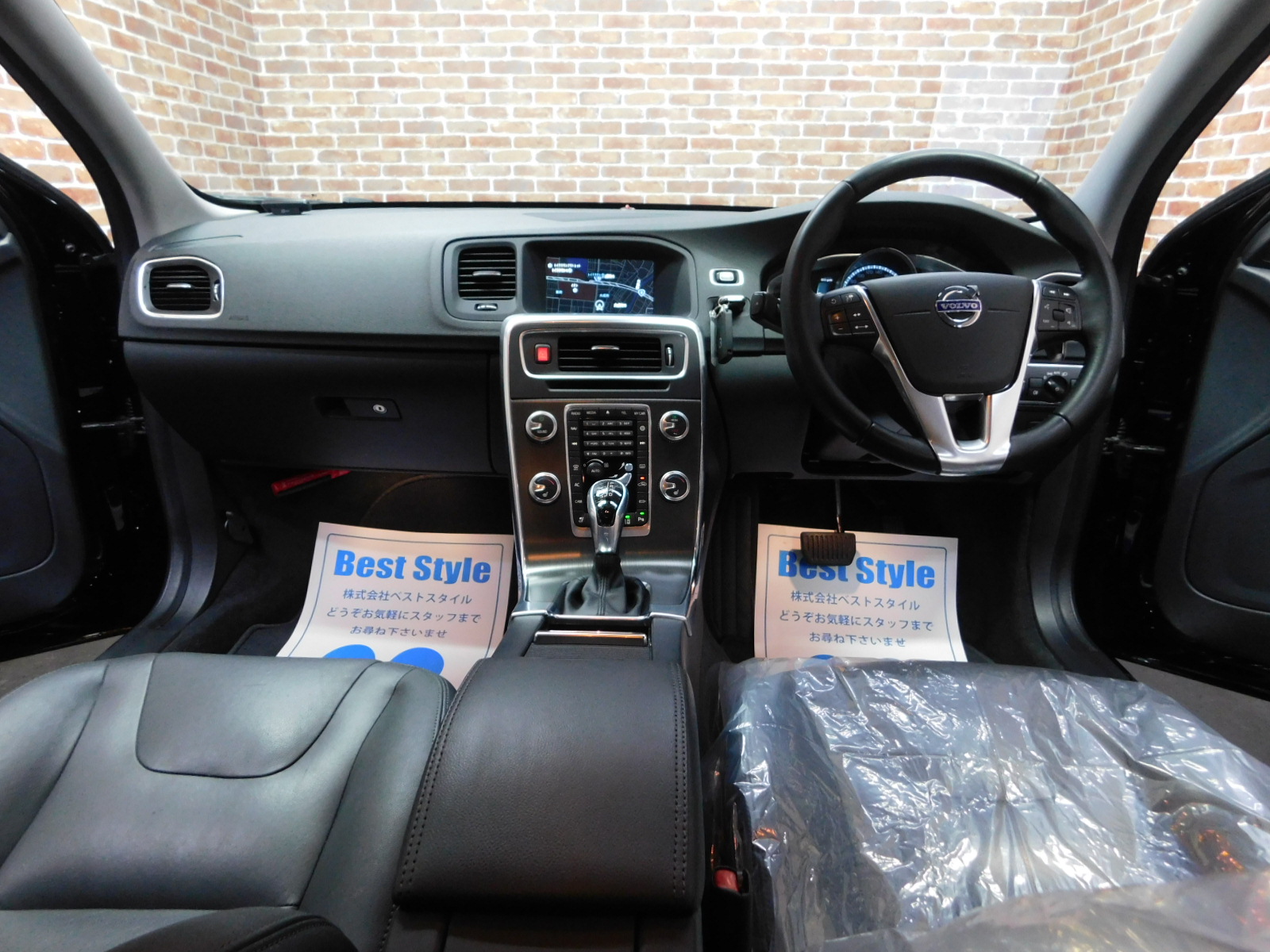 V60クロスカントリー 2015/H27