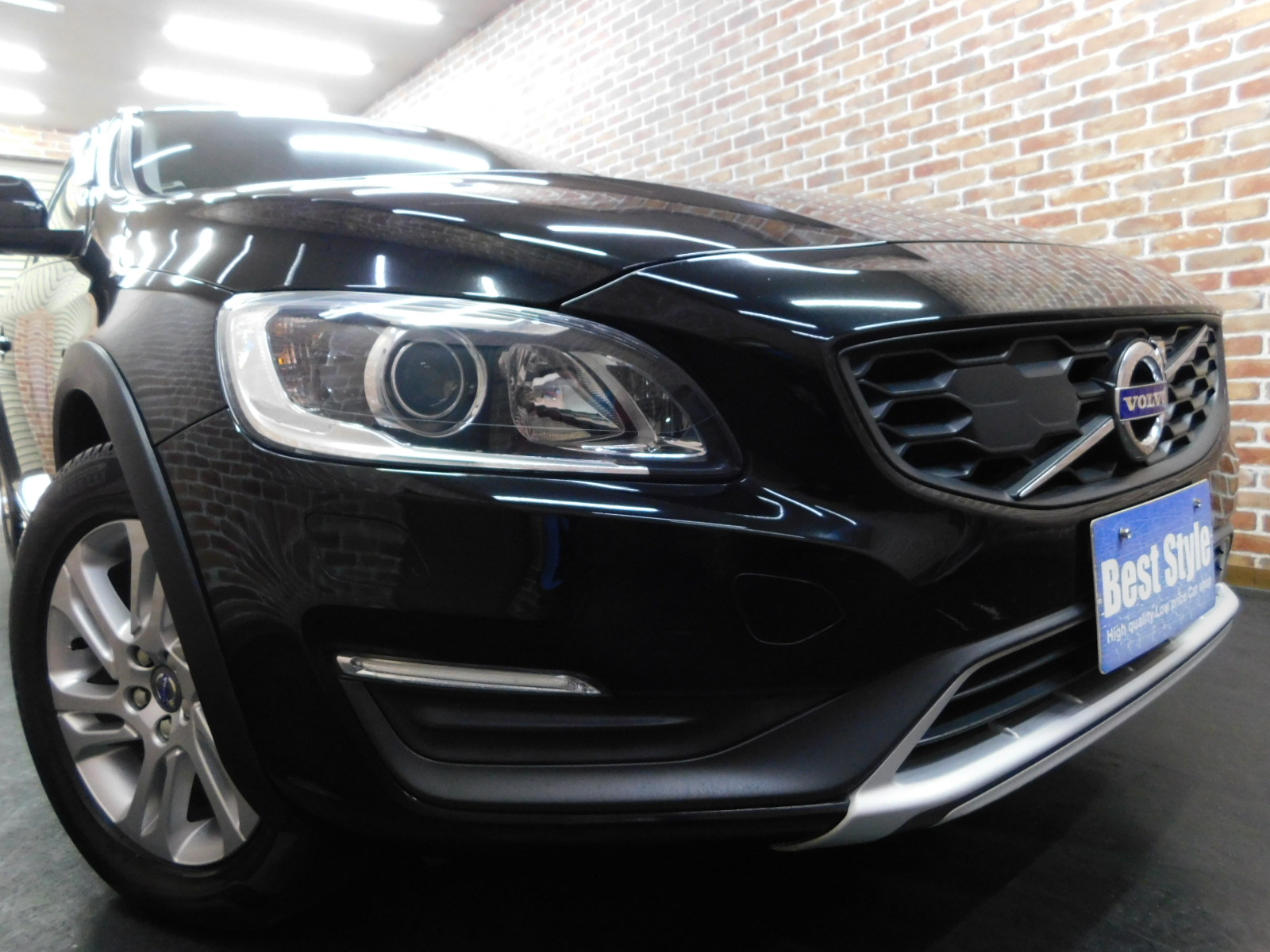 V60クロスカントリー 2015/H27