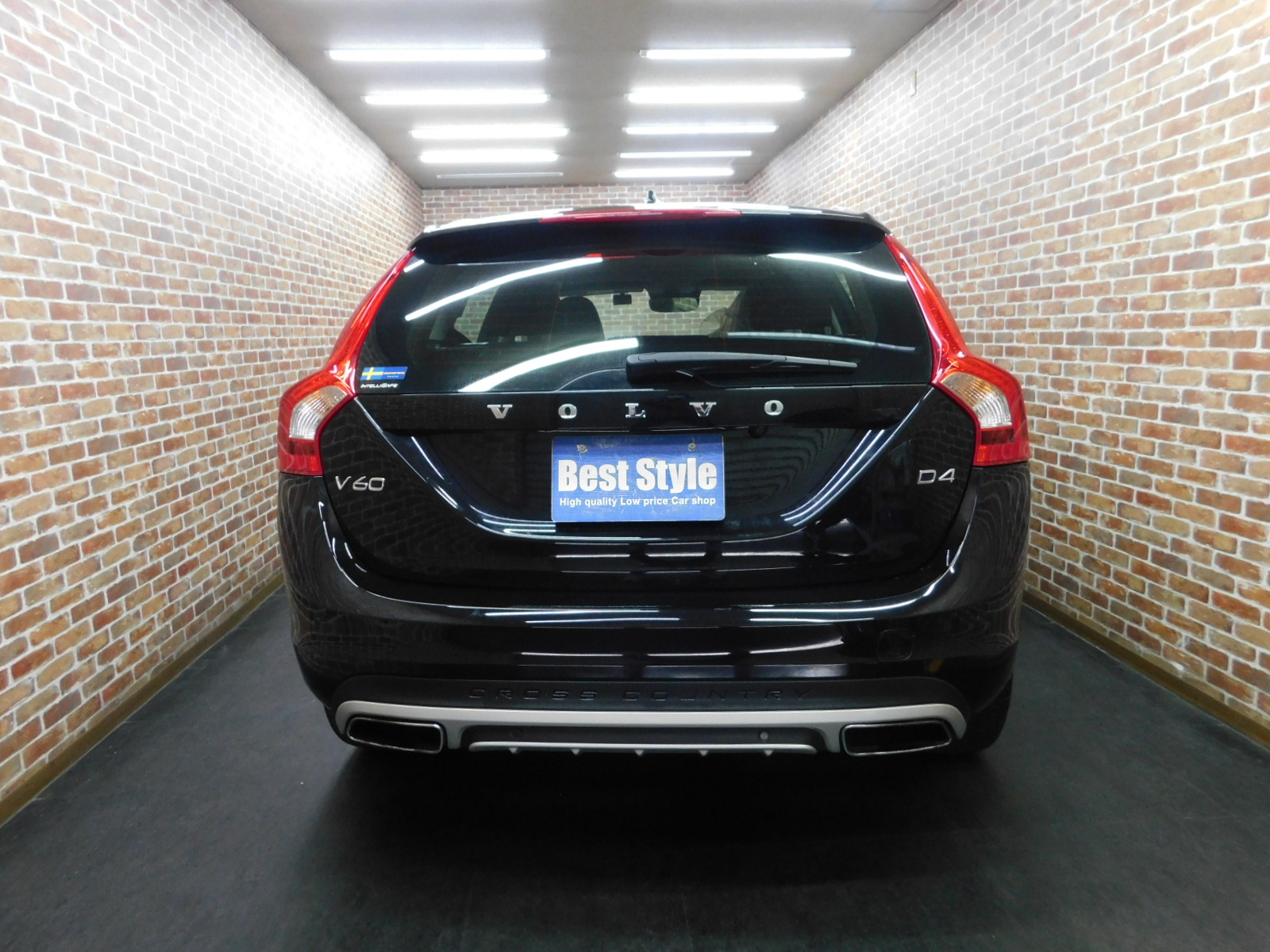 V60クロスカントリー 2015/H27