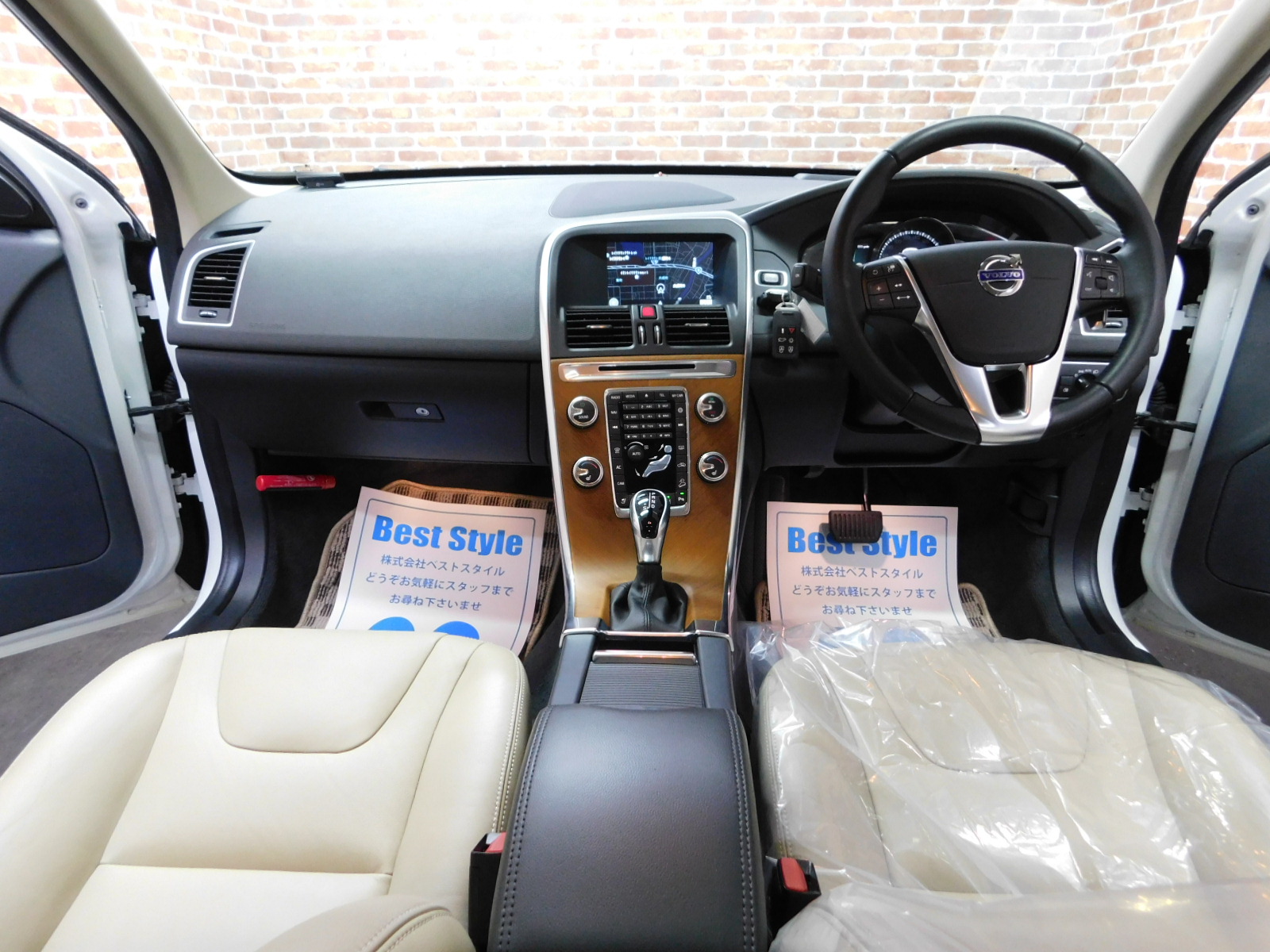 XC60 2017/H29