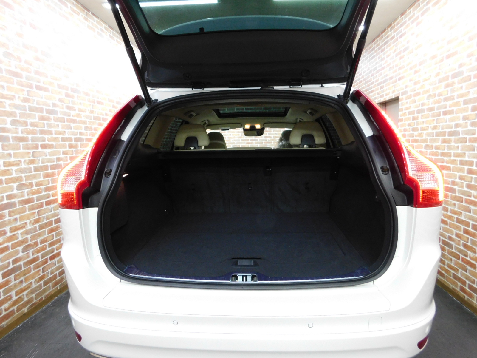 XC60 2017/H29