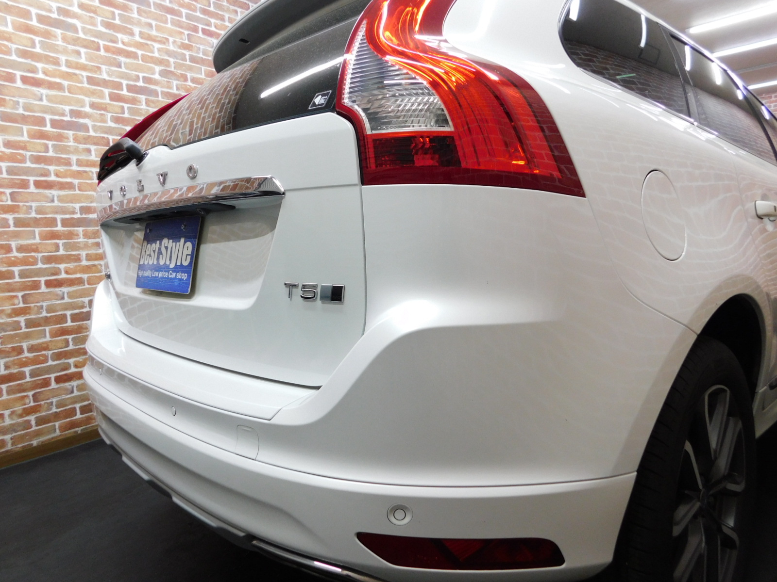 XC60 2017/H29