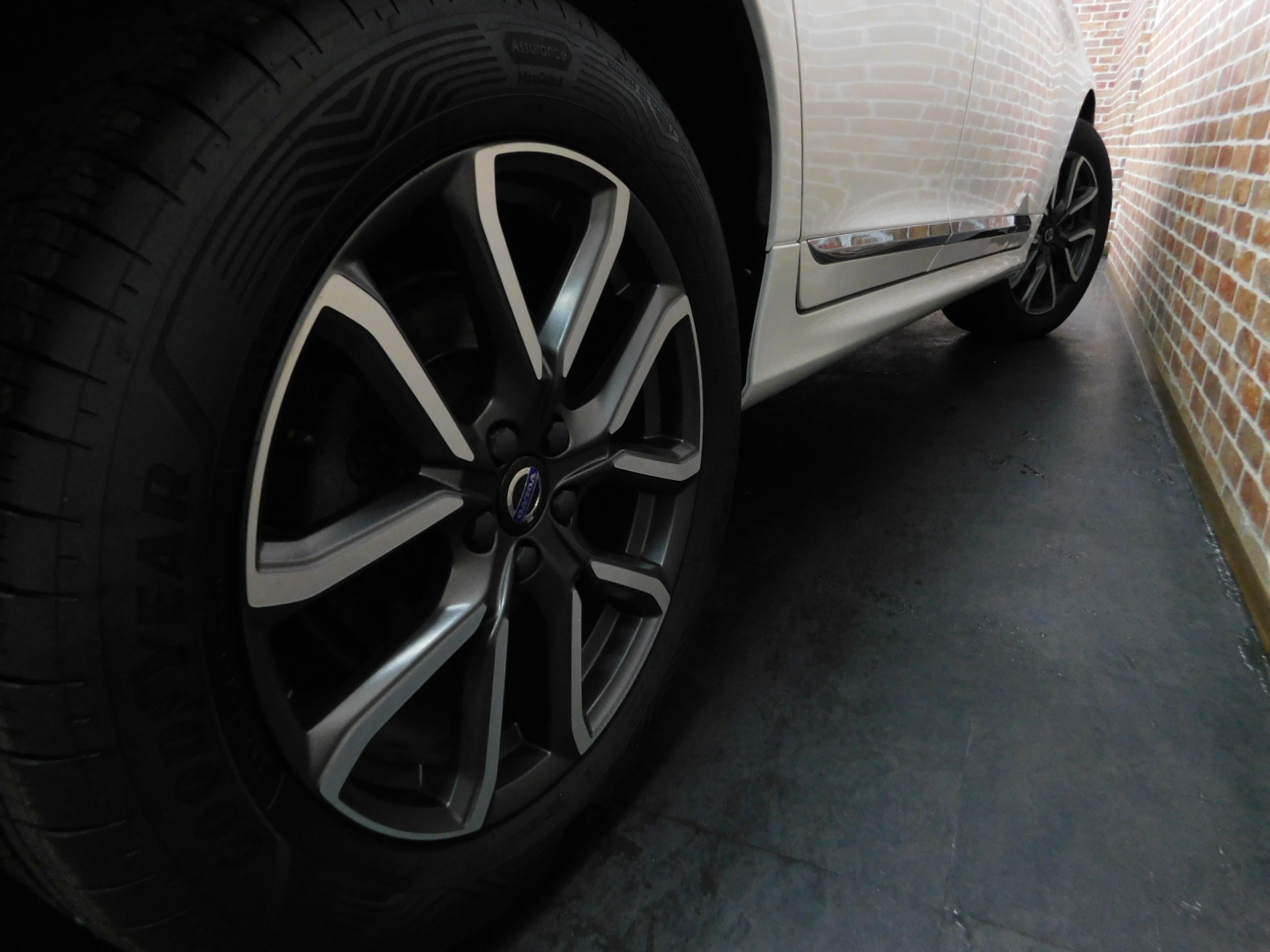 XC60 2017/H29