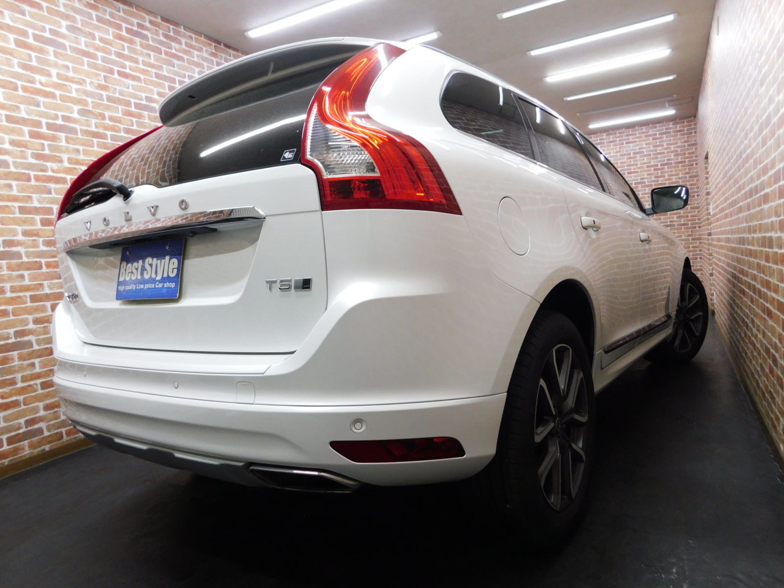 XC60 2017/H29