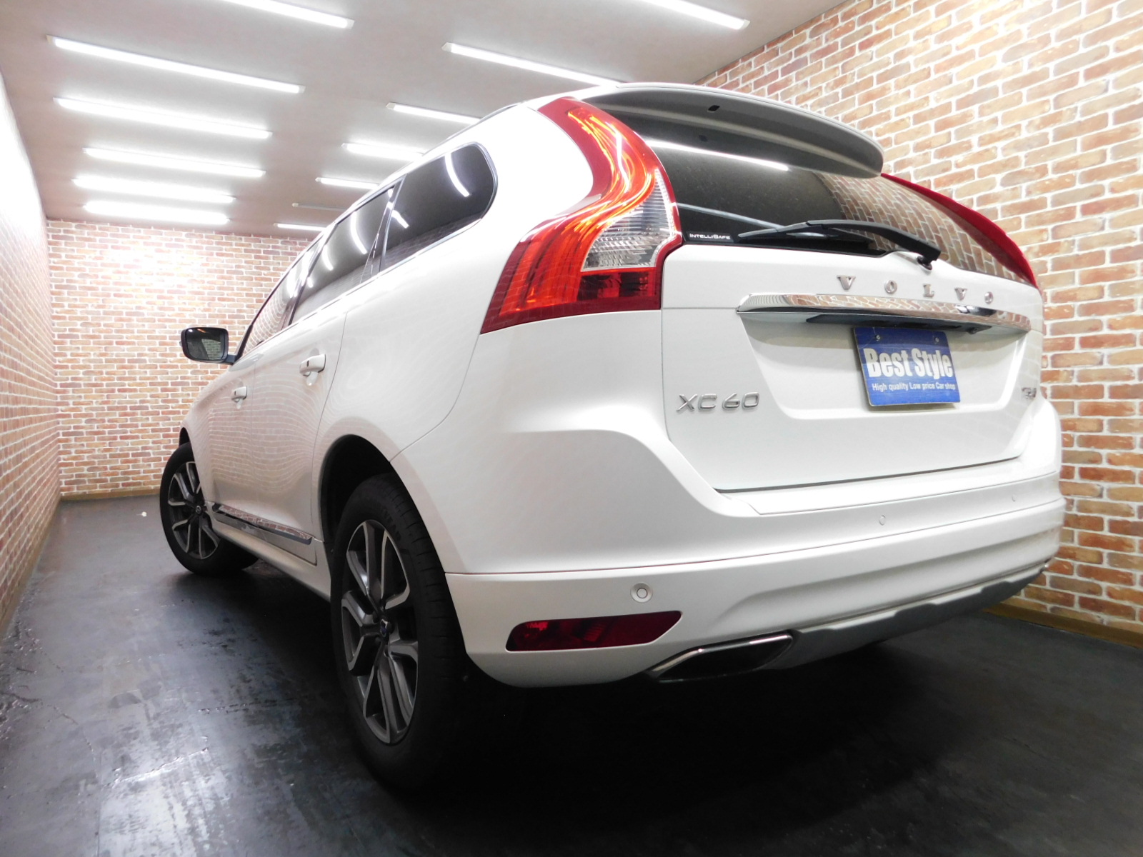 XC60 2017/H29