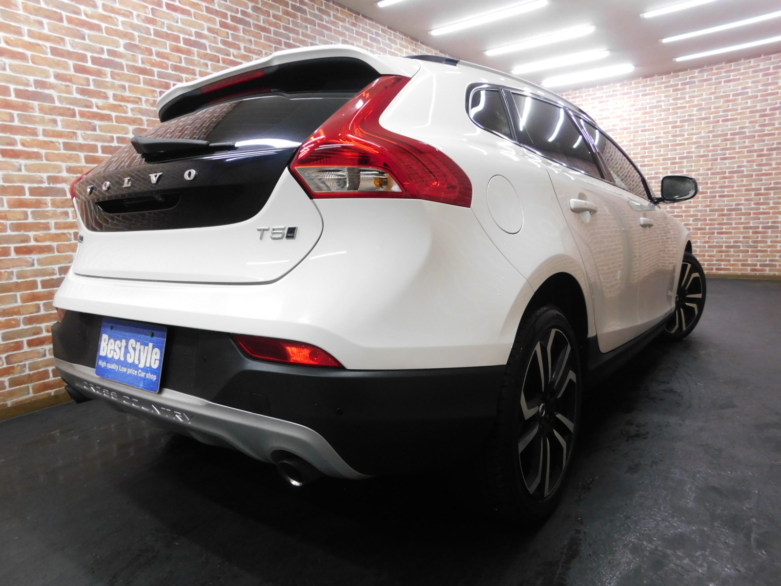 V40クロスカントリー 2018/H30