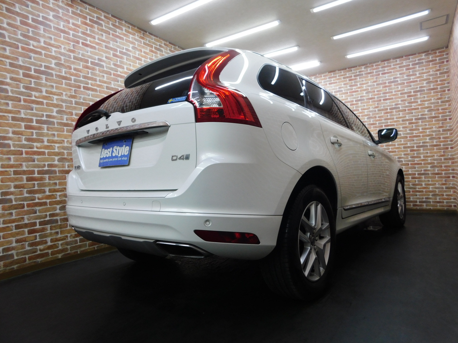 XC60 2017/H29