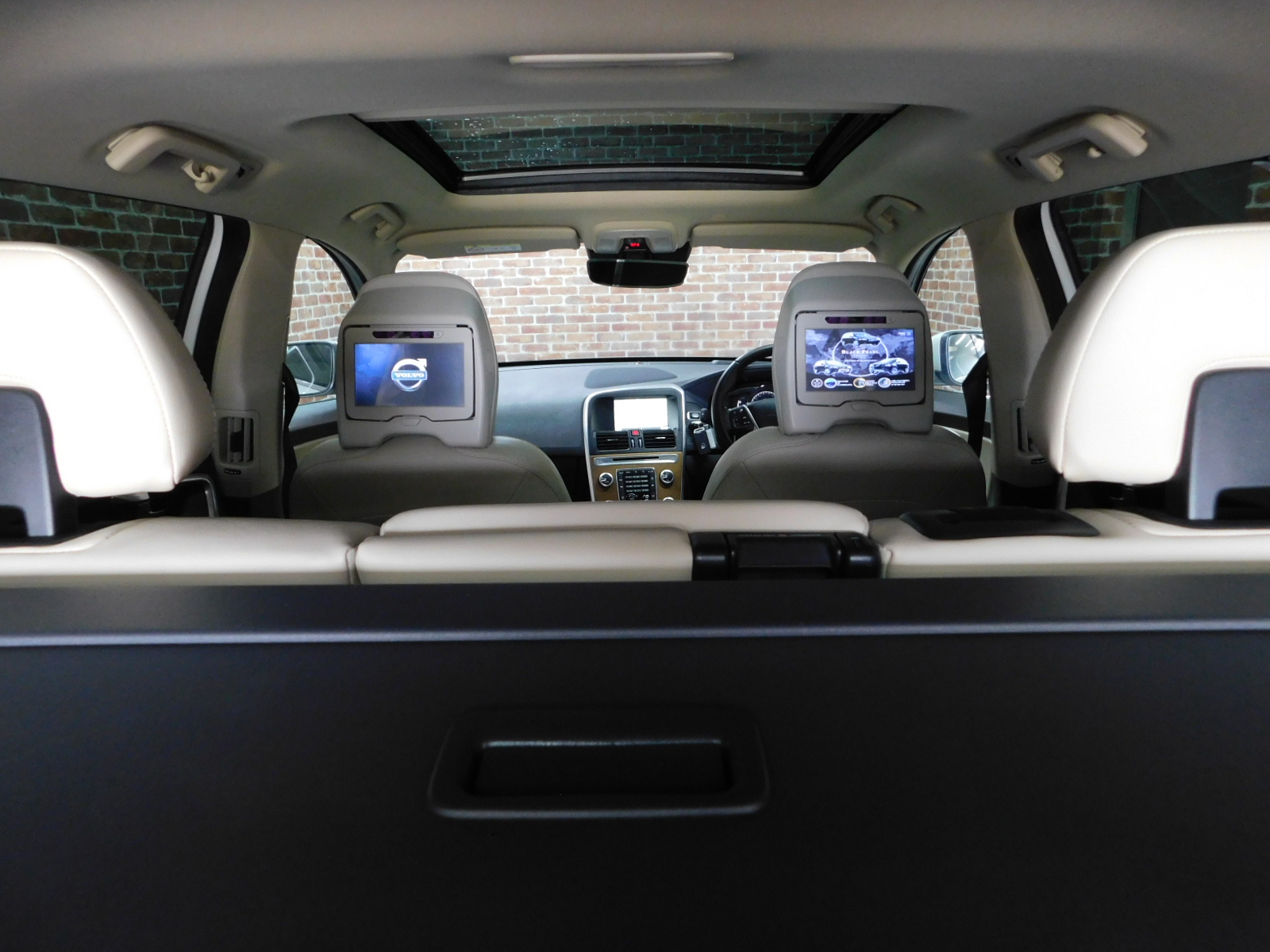 XC60 2017/H29