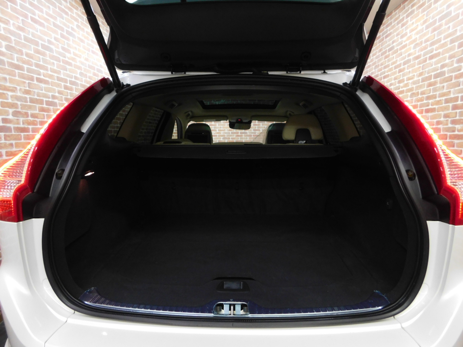 XC60 2017/H29