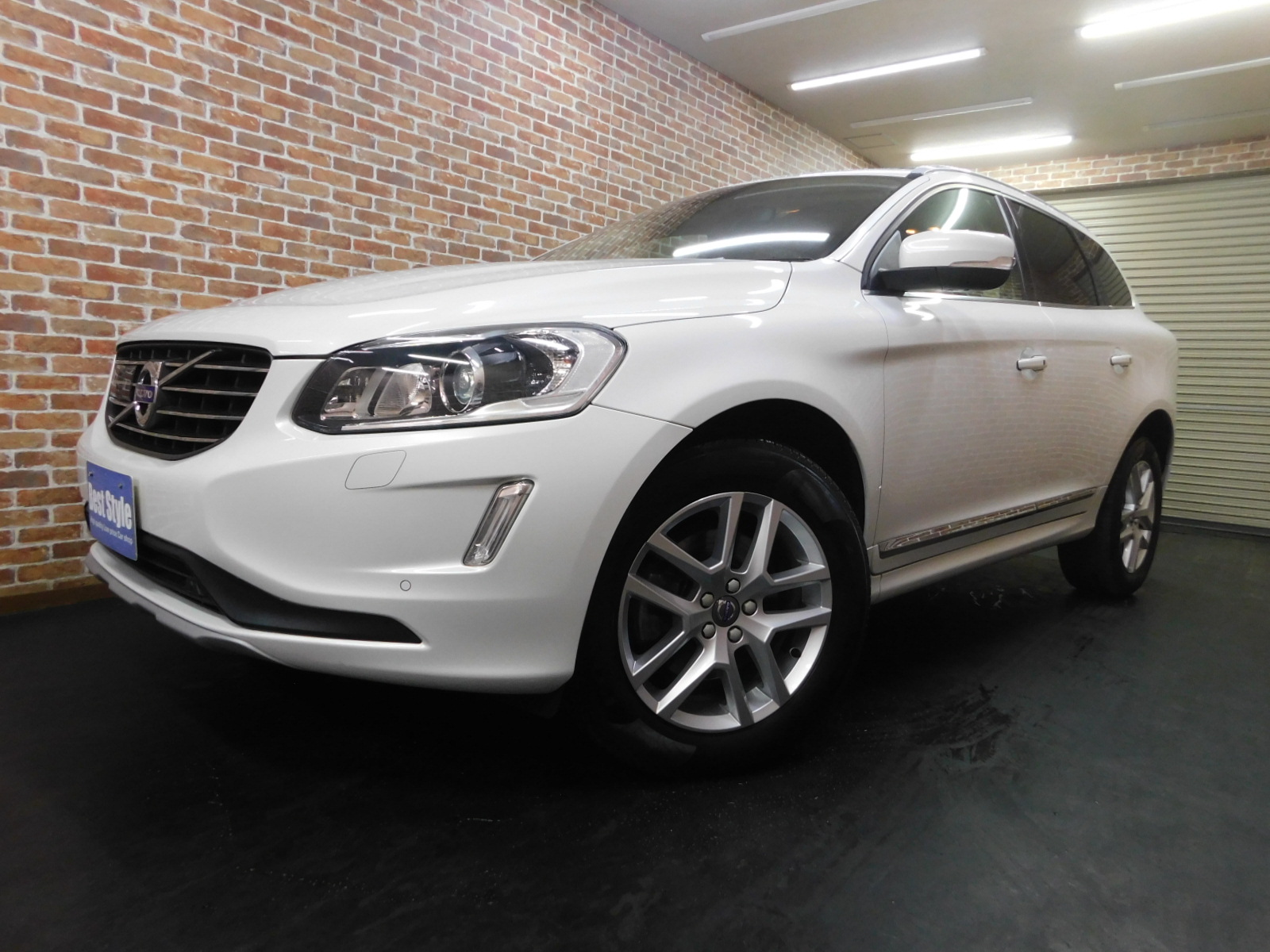 XC60 2017/H29