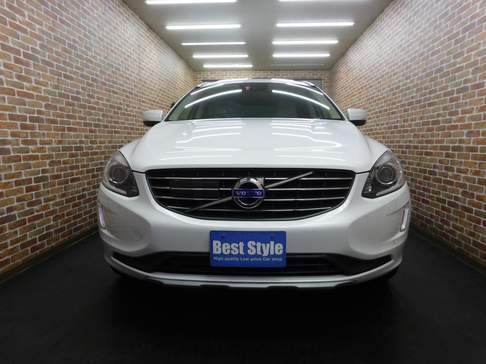 XC60 2017/H29