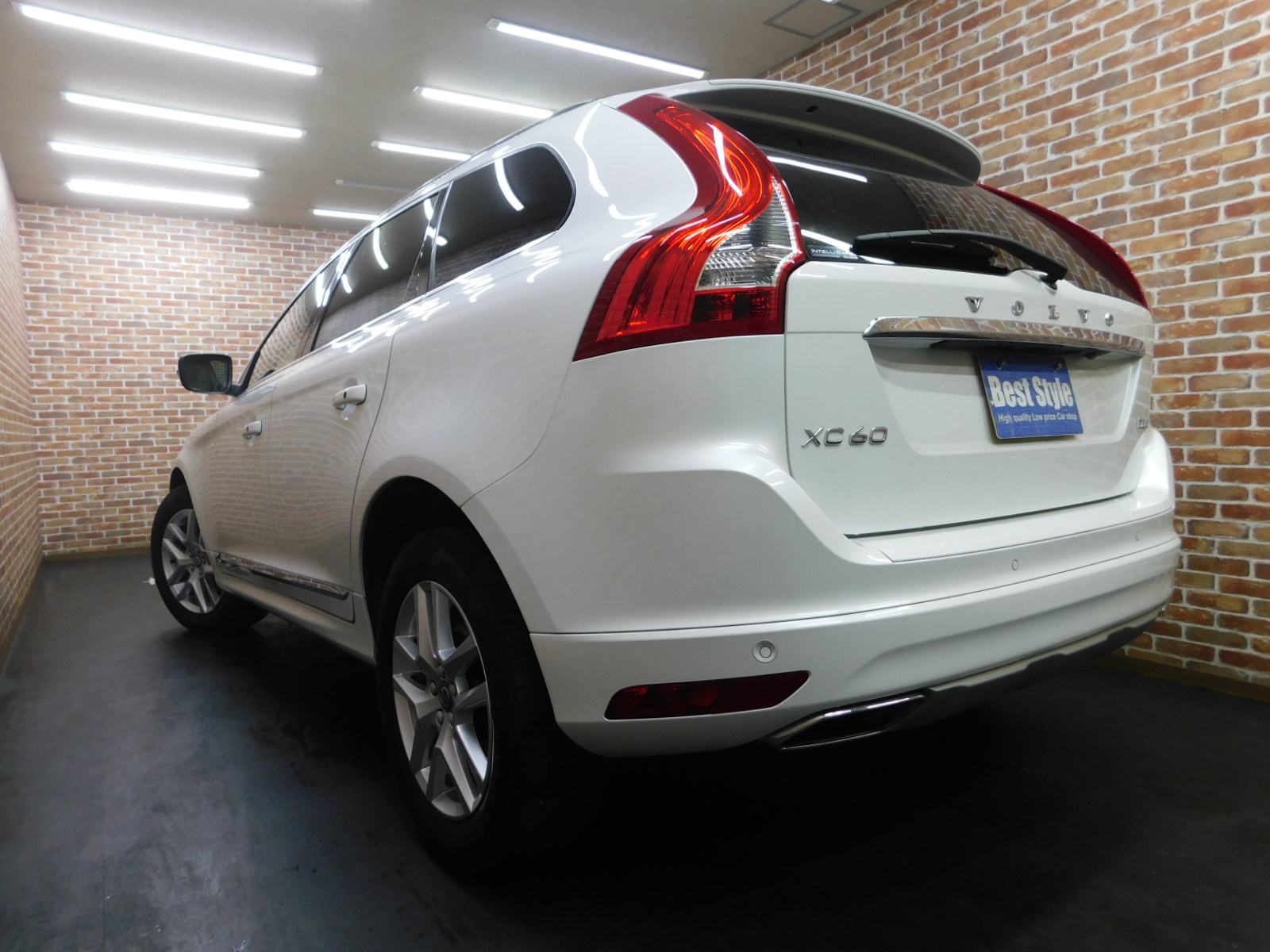 XC60 2017/H29
