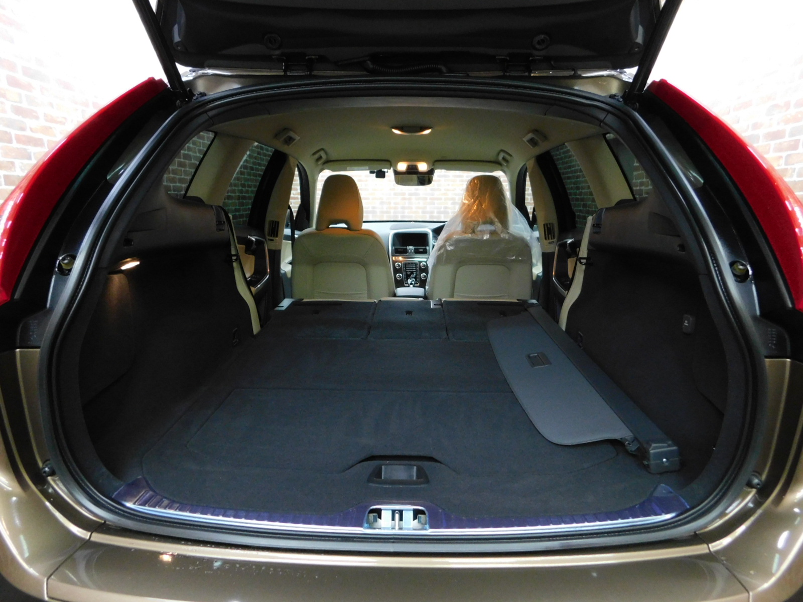 XC60 2016/H28